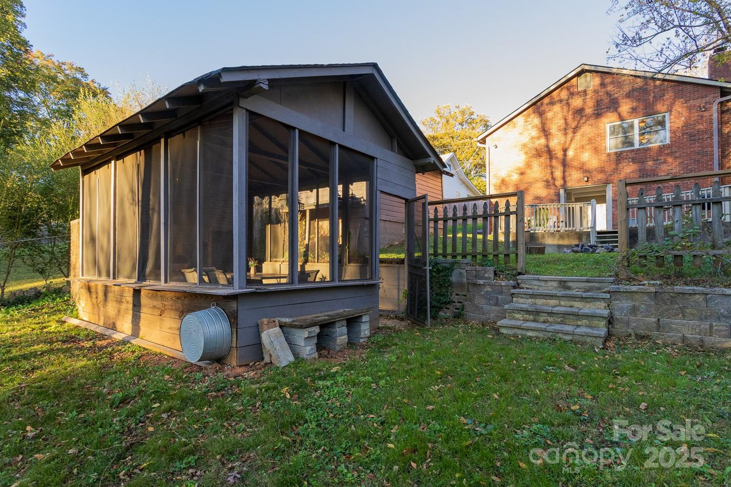 87 Pershing Road - Photo 37