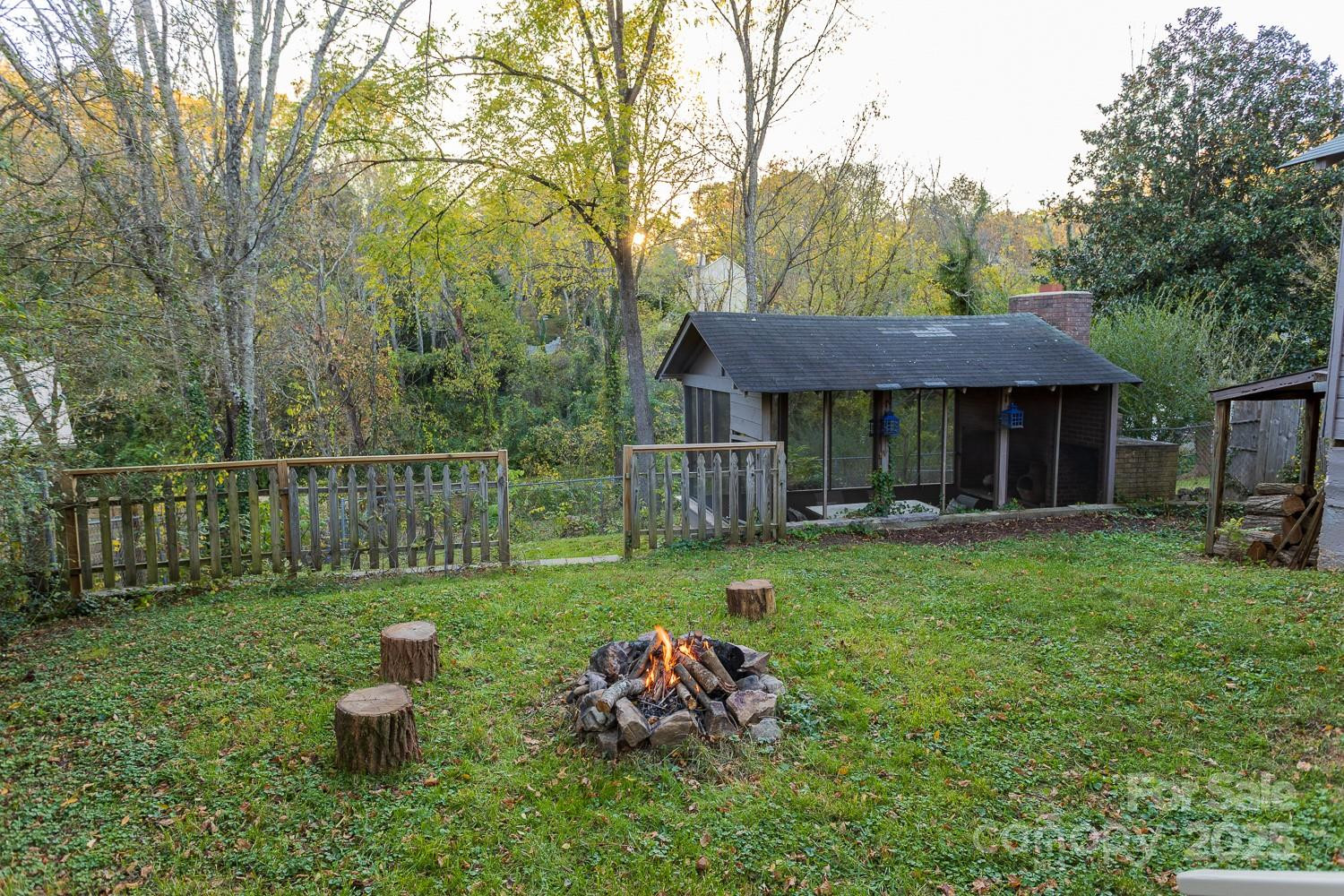 87 Pershing Road - Photo 38