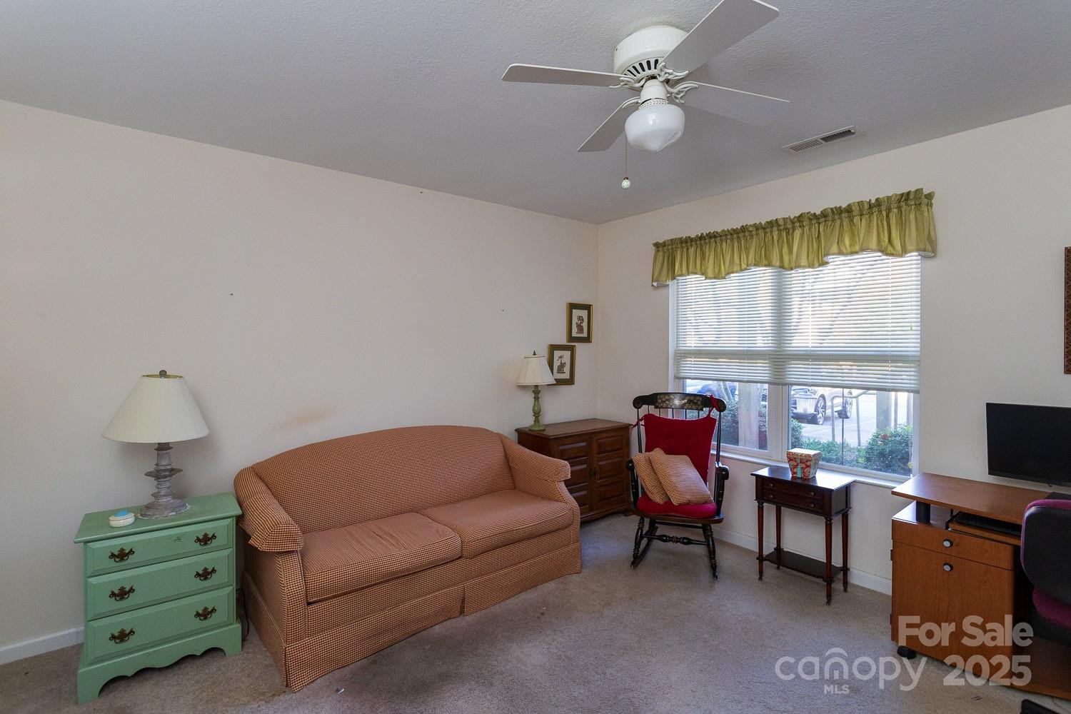 204 Carrington Place - Photo 12