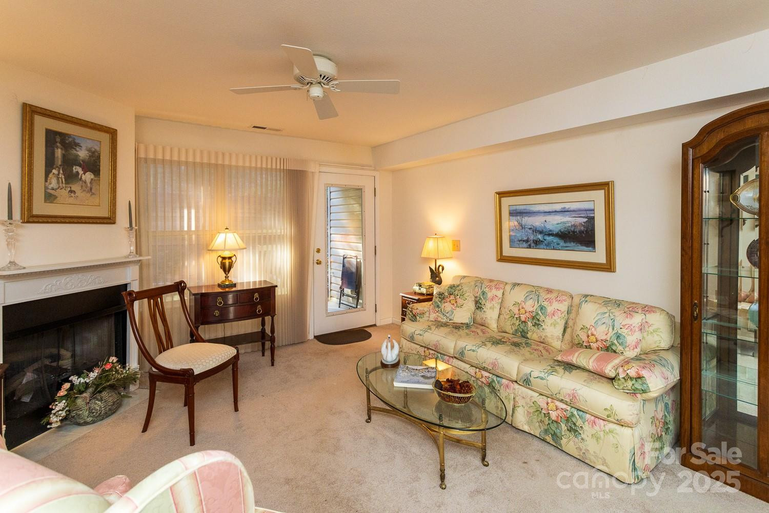204 Carrington Place - Photo 4