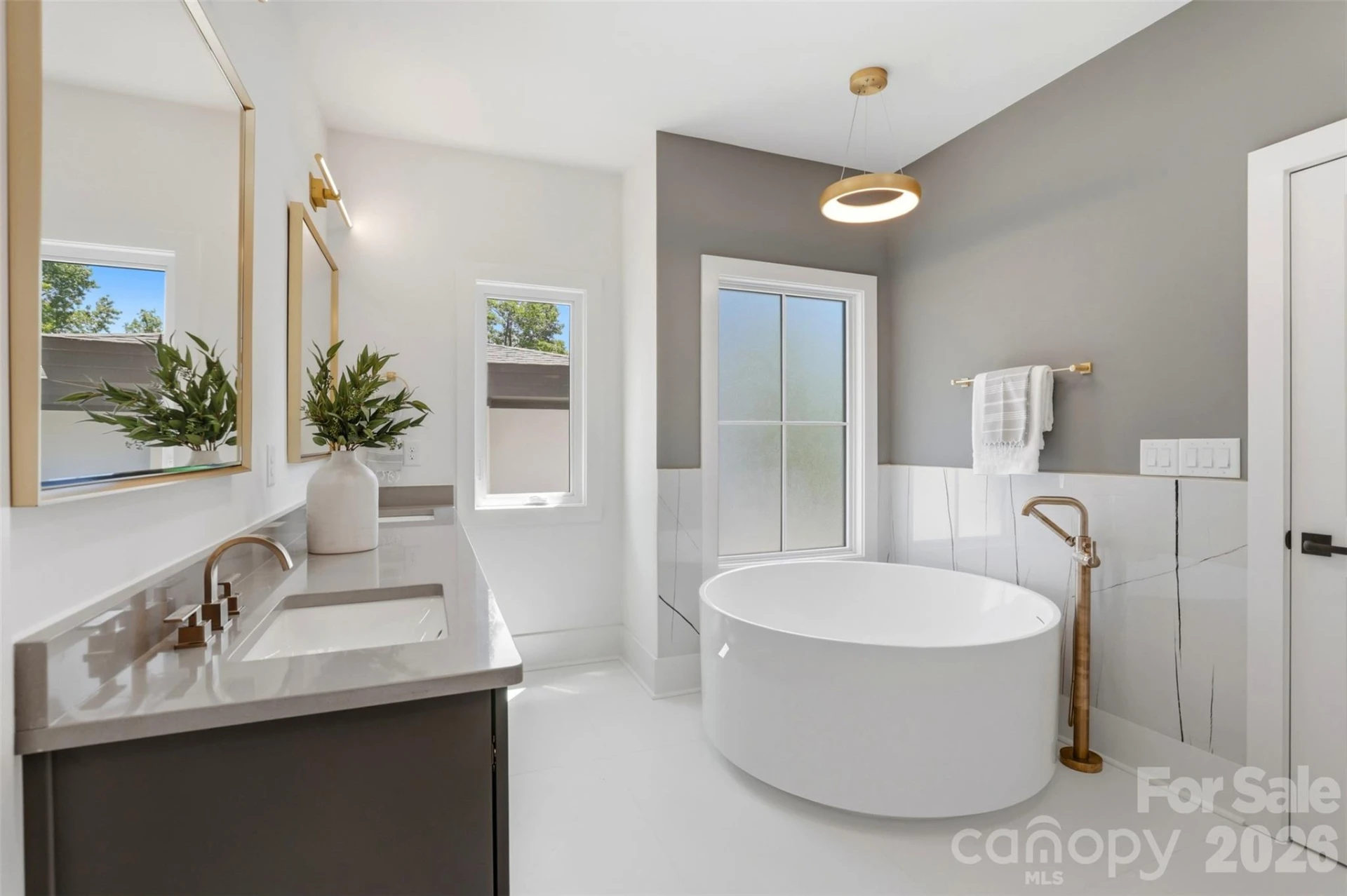 2649 Laburnum Avenue - Photo 27
