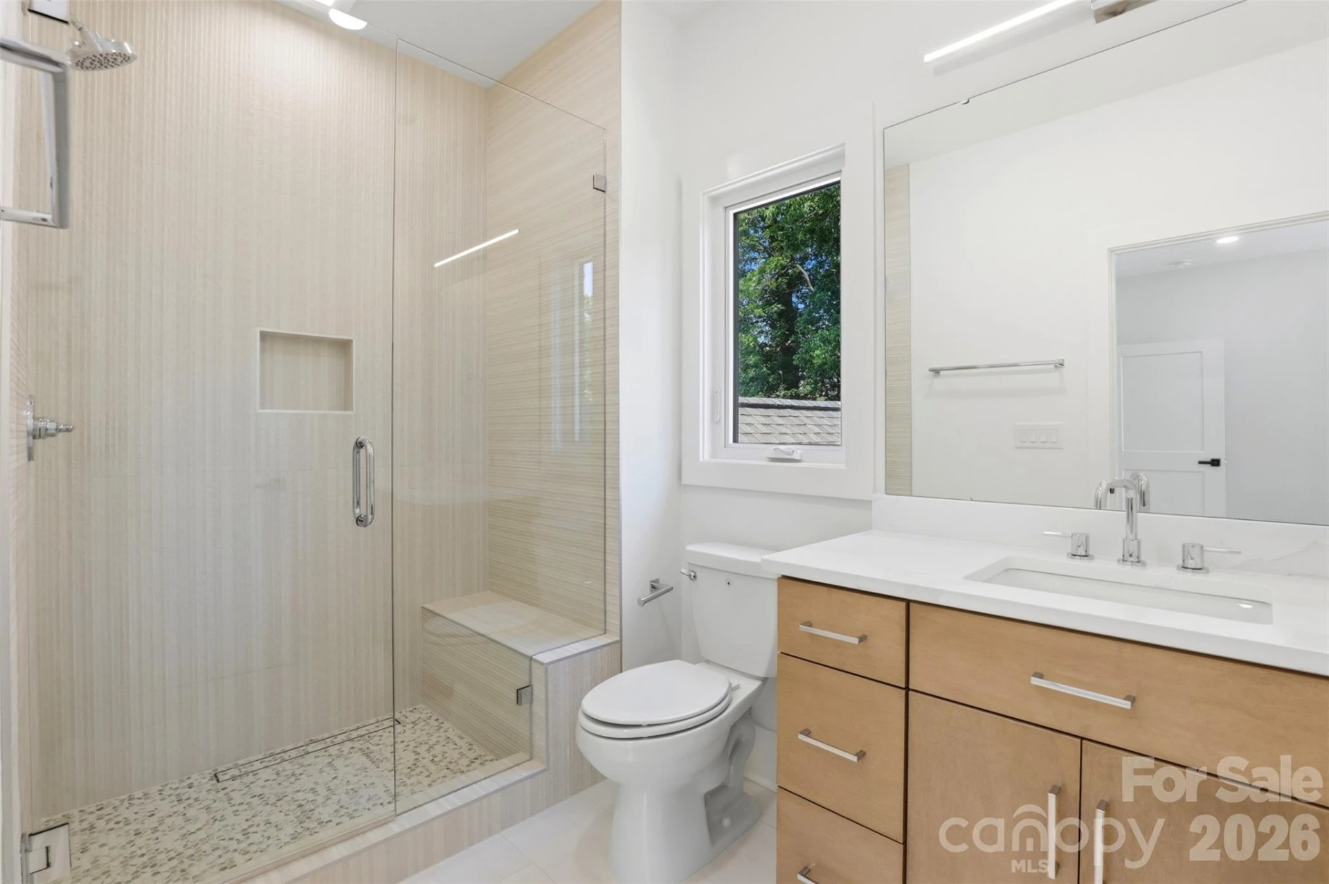 2649 Laburnum Avenue - Photo 35