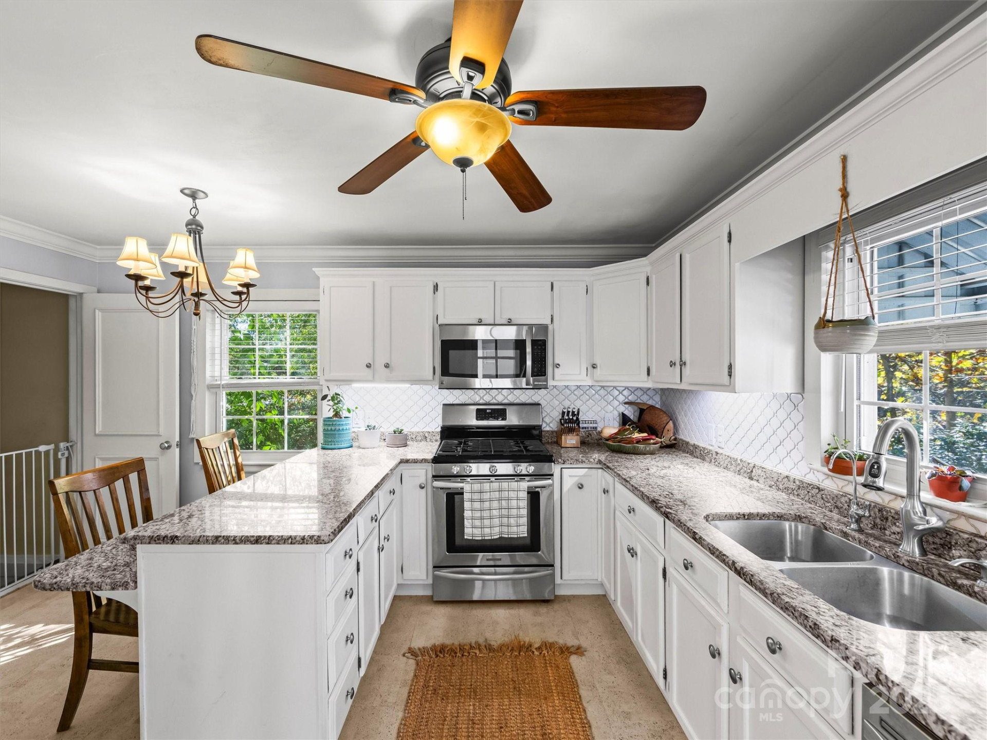 9 Hilltop Road - Photo 11