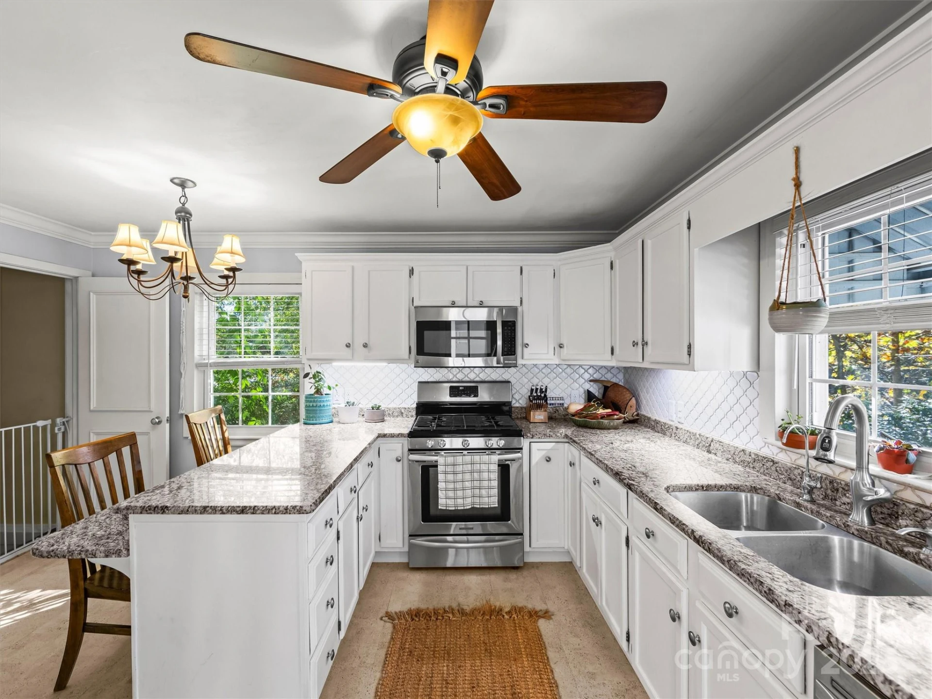 9 Hilltop Road - Photo 11