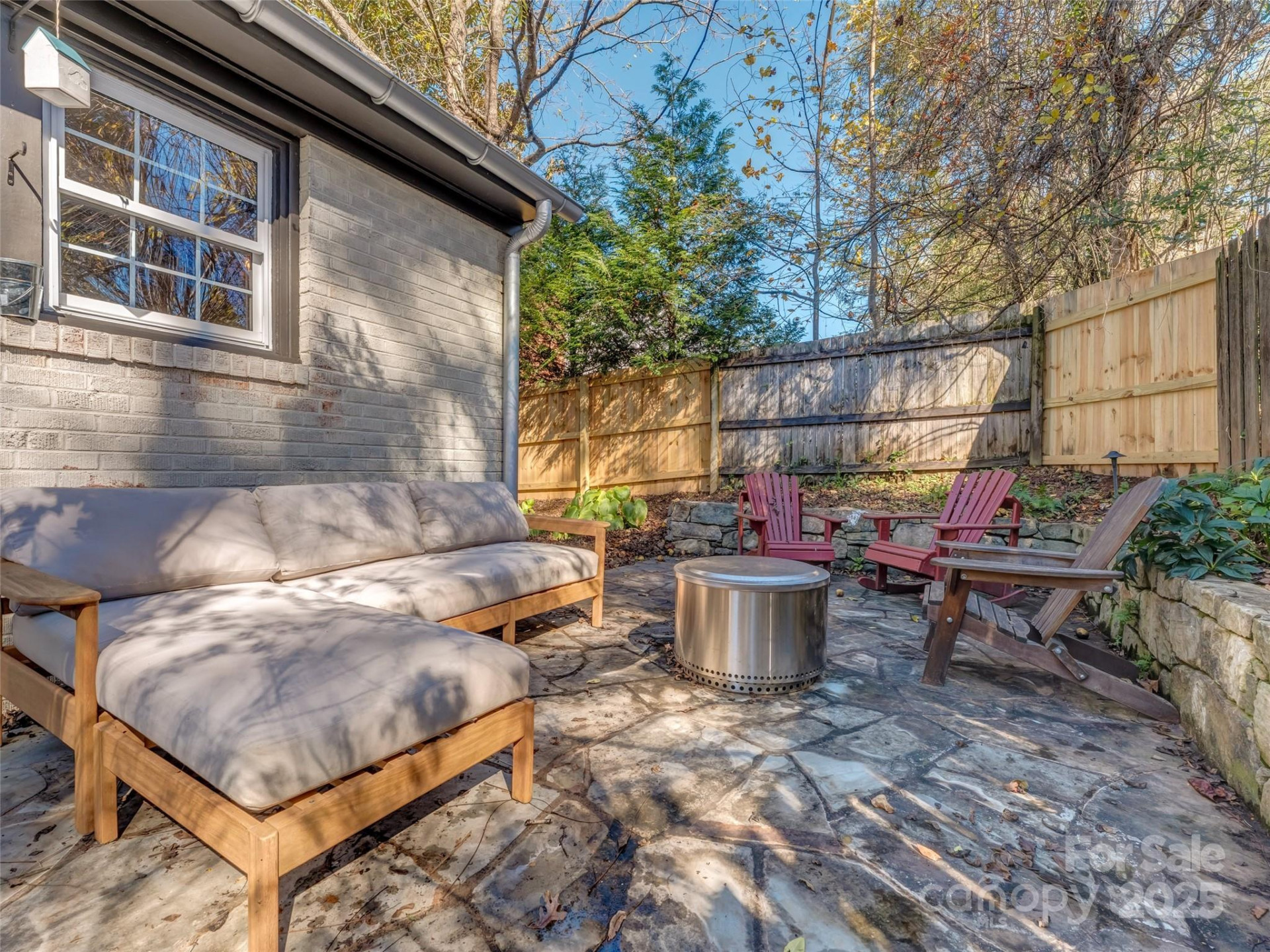 140 Lakeview Avenue - Photo 34