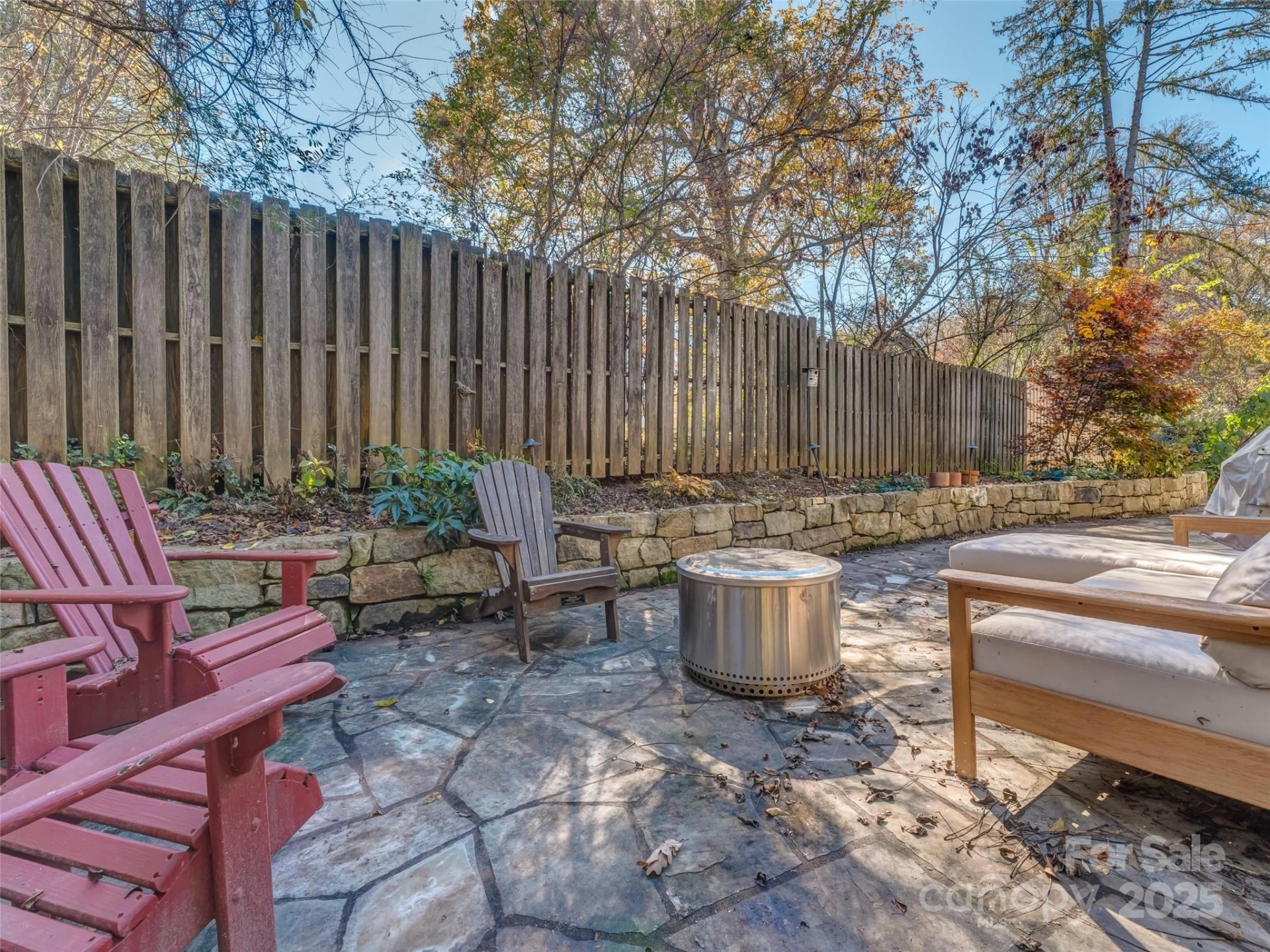 140 Lakeview Avenue - Photo 35
