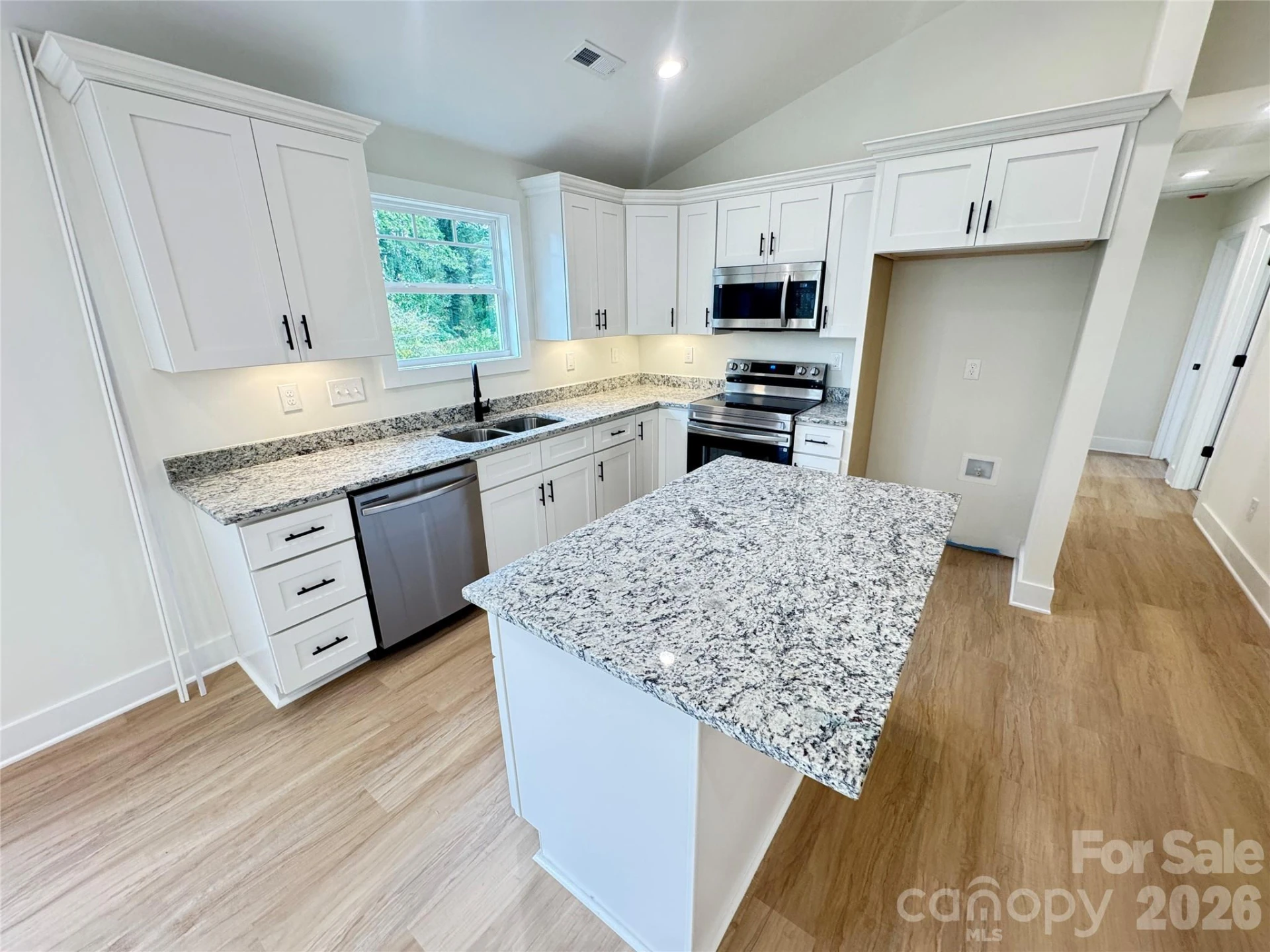 1205 Summerhill Street - Photo 7