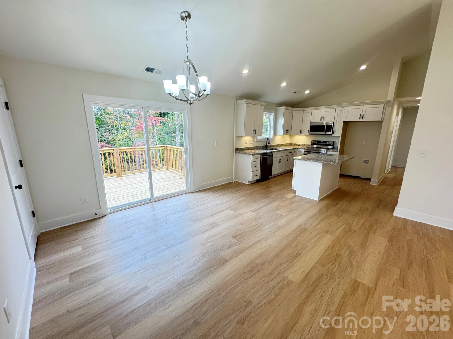 1205 Summerhill Street - Photo 9