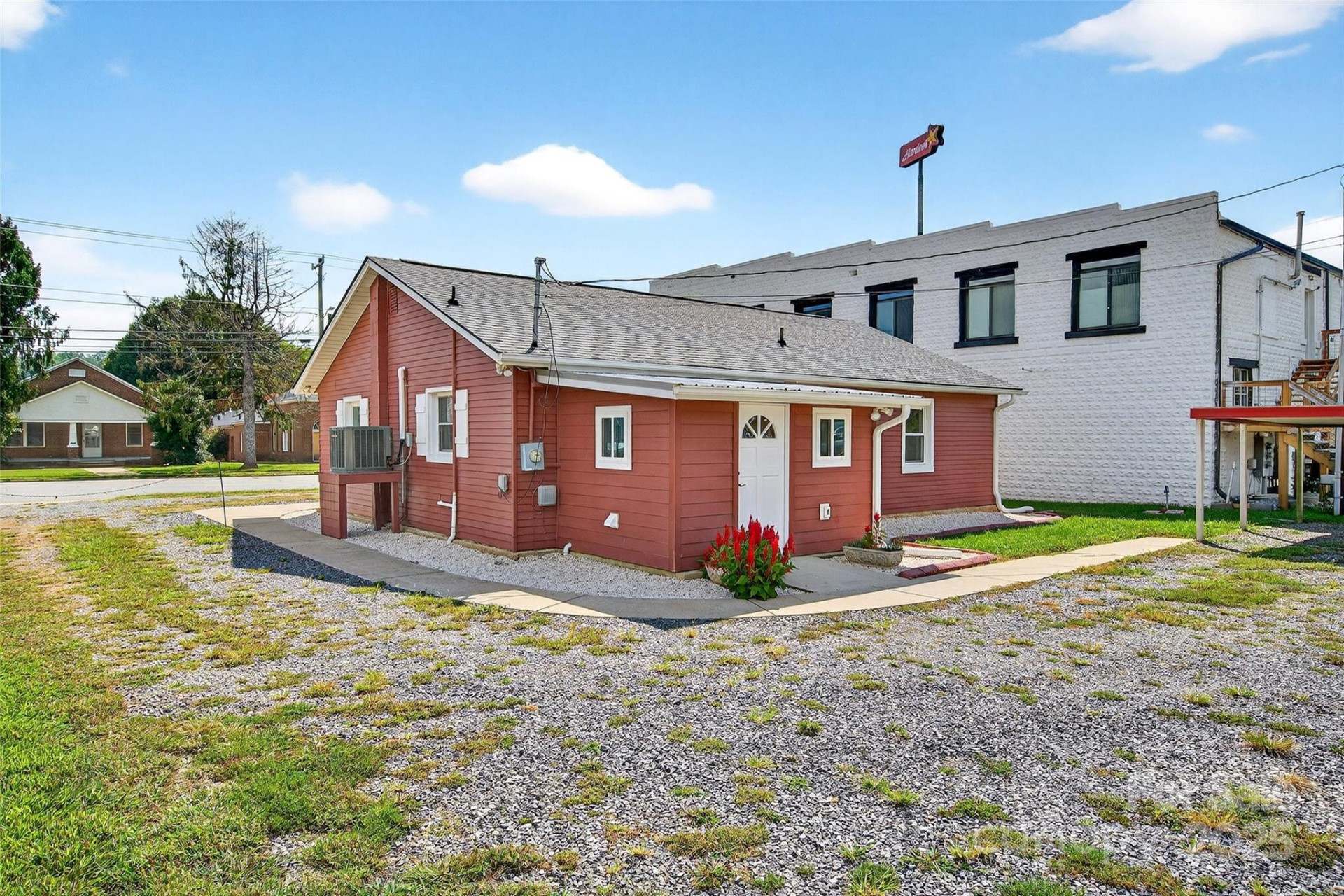 262 Catawba Avenue - Photo 6