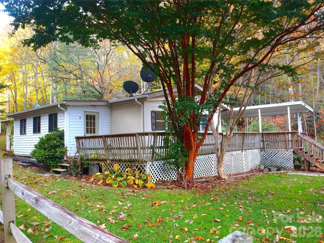 9 Smokey Cove Road