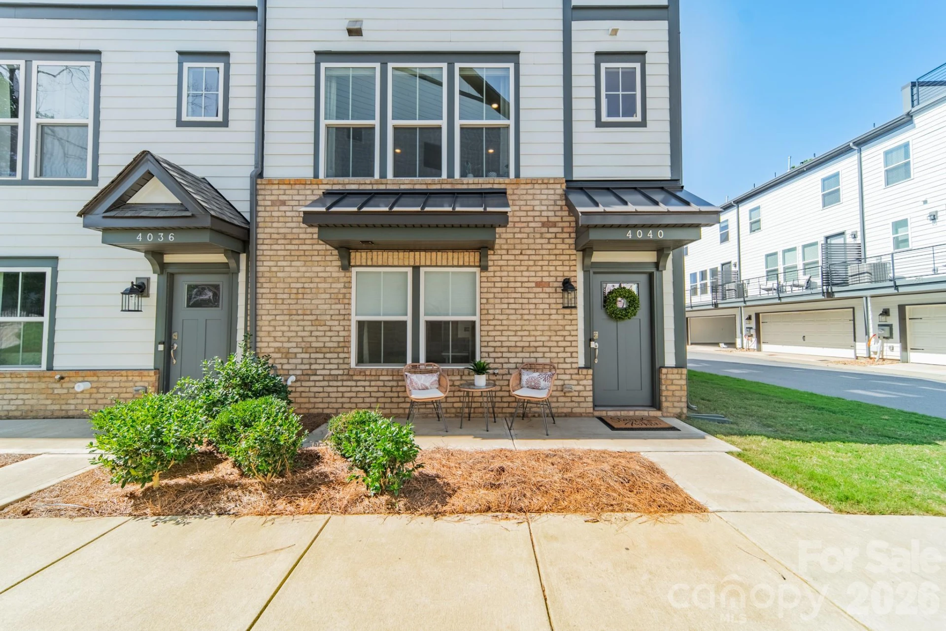 4040 Hidden Oaks Drive - Photo 3