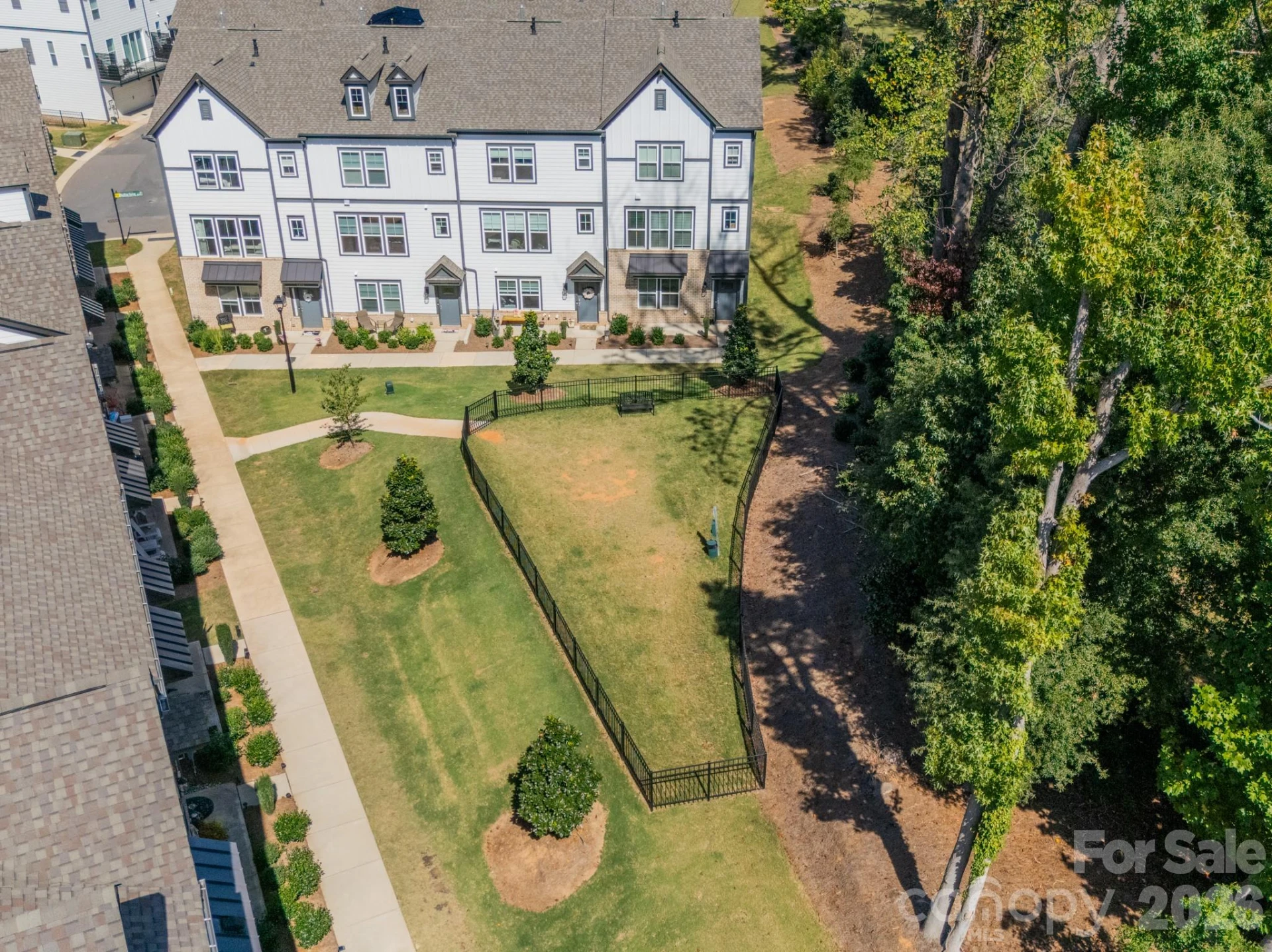 4040 Hidden Oaks Drive - Photo 36