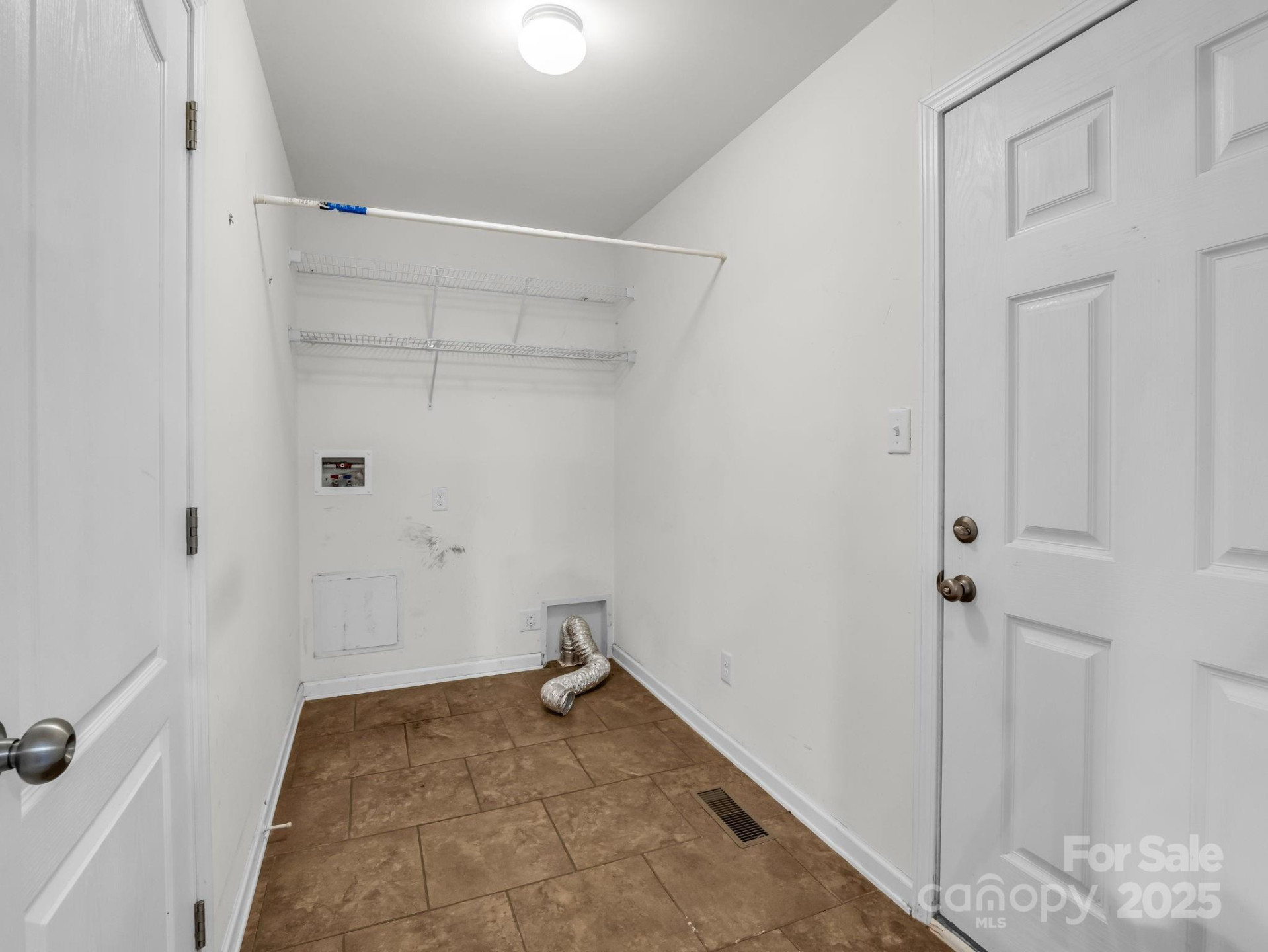 663 Landrum Road - Photo 12