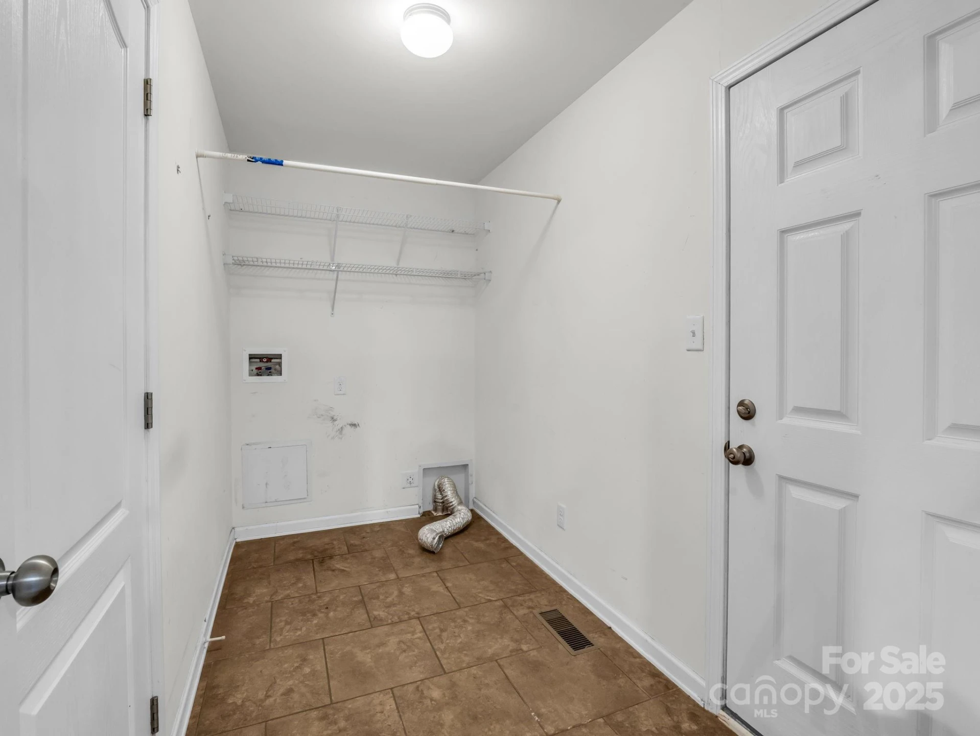 663 Landrum Road - Photo 12