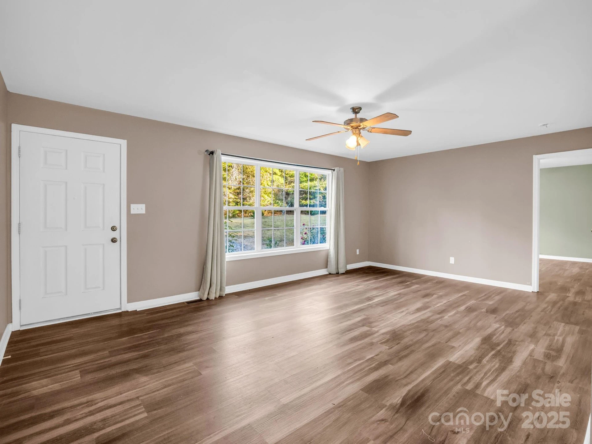 663 Landrum Road - Photo 4