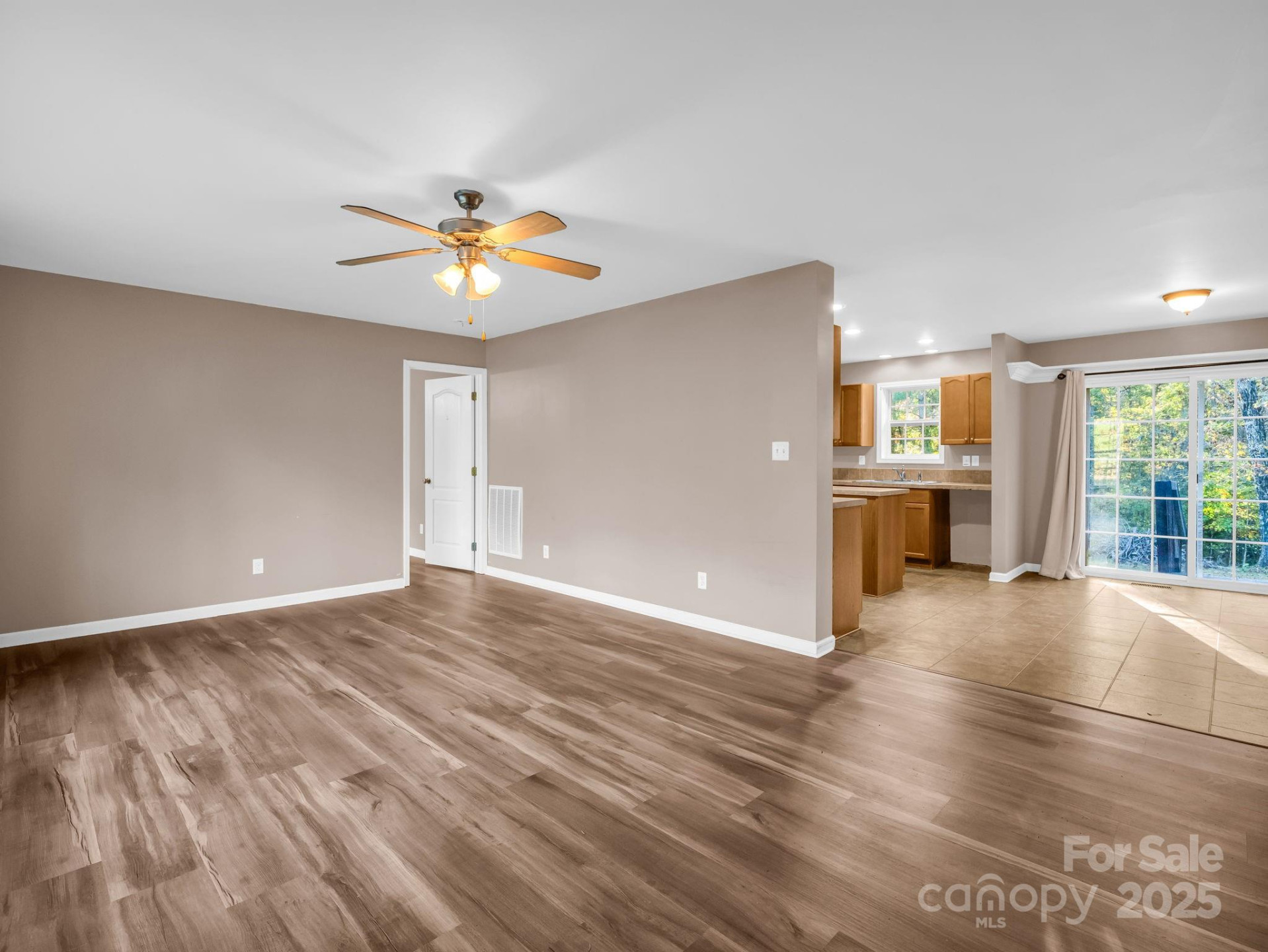 663 Landrum Road - Photo 5
