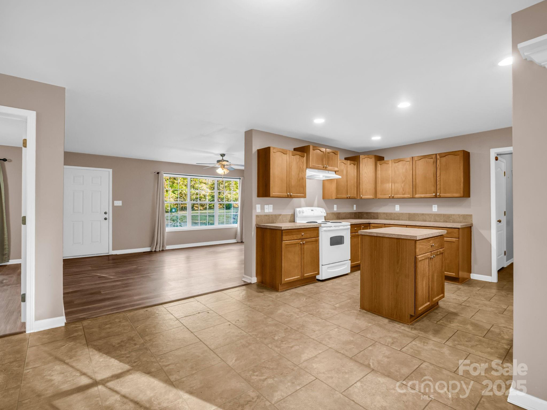 663 Landrum Road - Photo 7