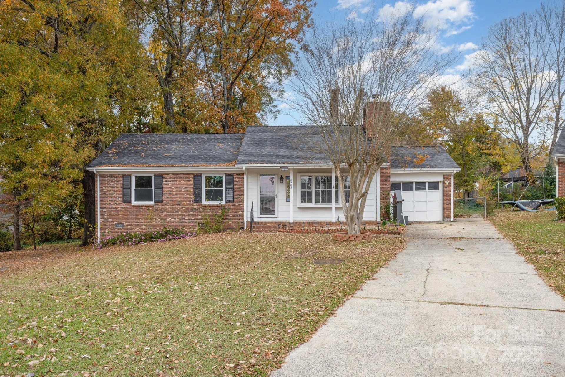 8503 Beechbrooke Road - Photo 2