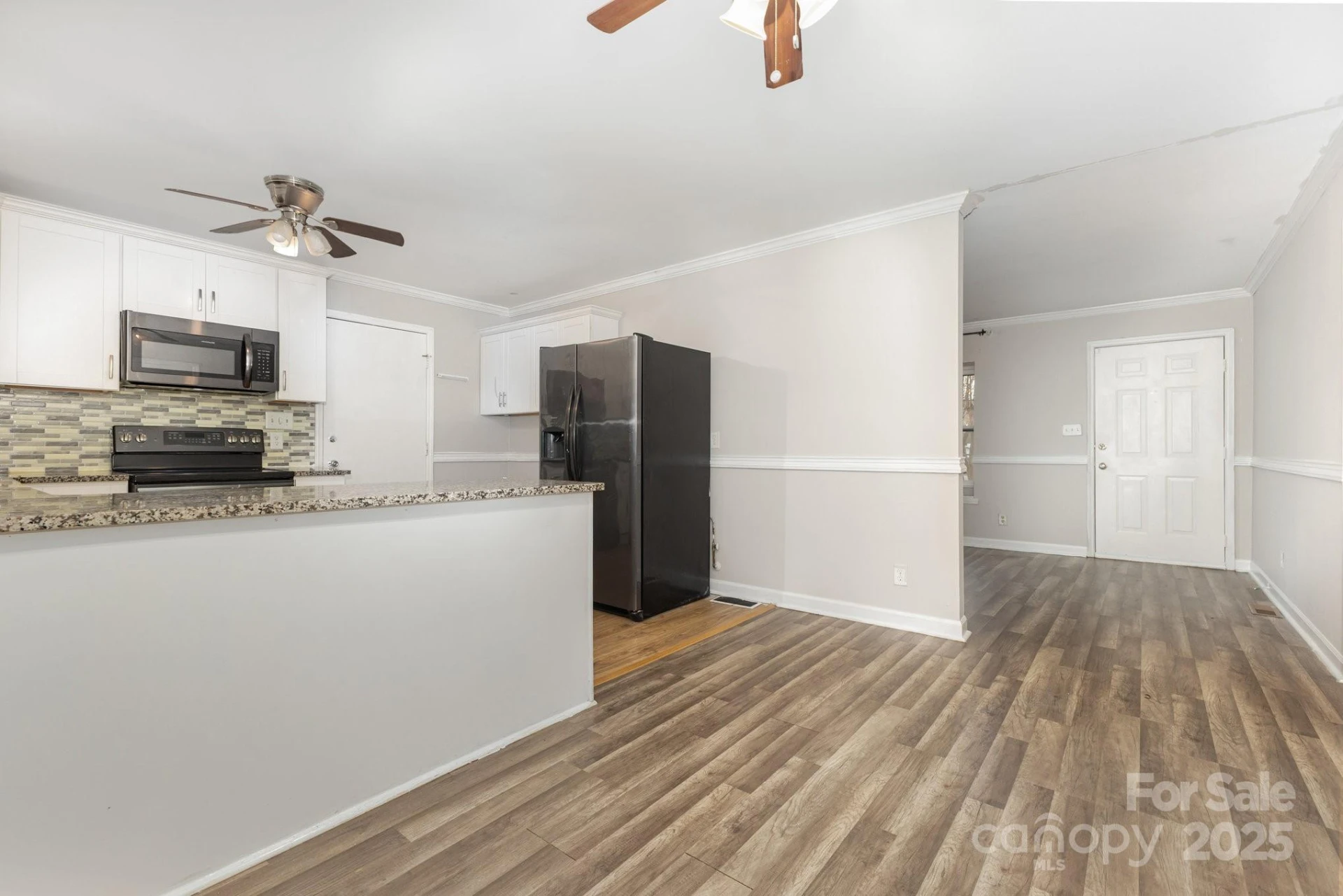 8503 Beechbrooke Road - Photo 11