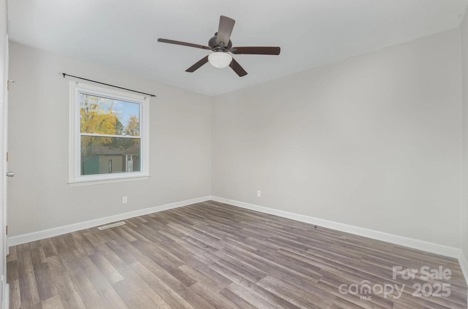 8503 Beechbrooke Road - Photo 14