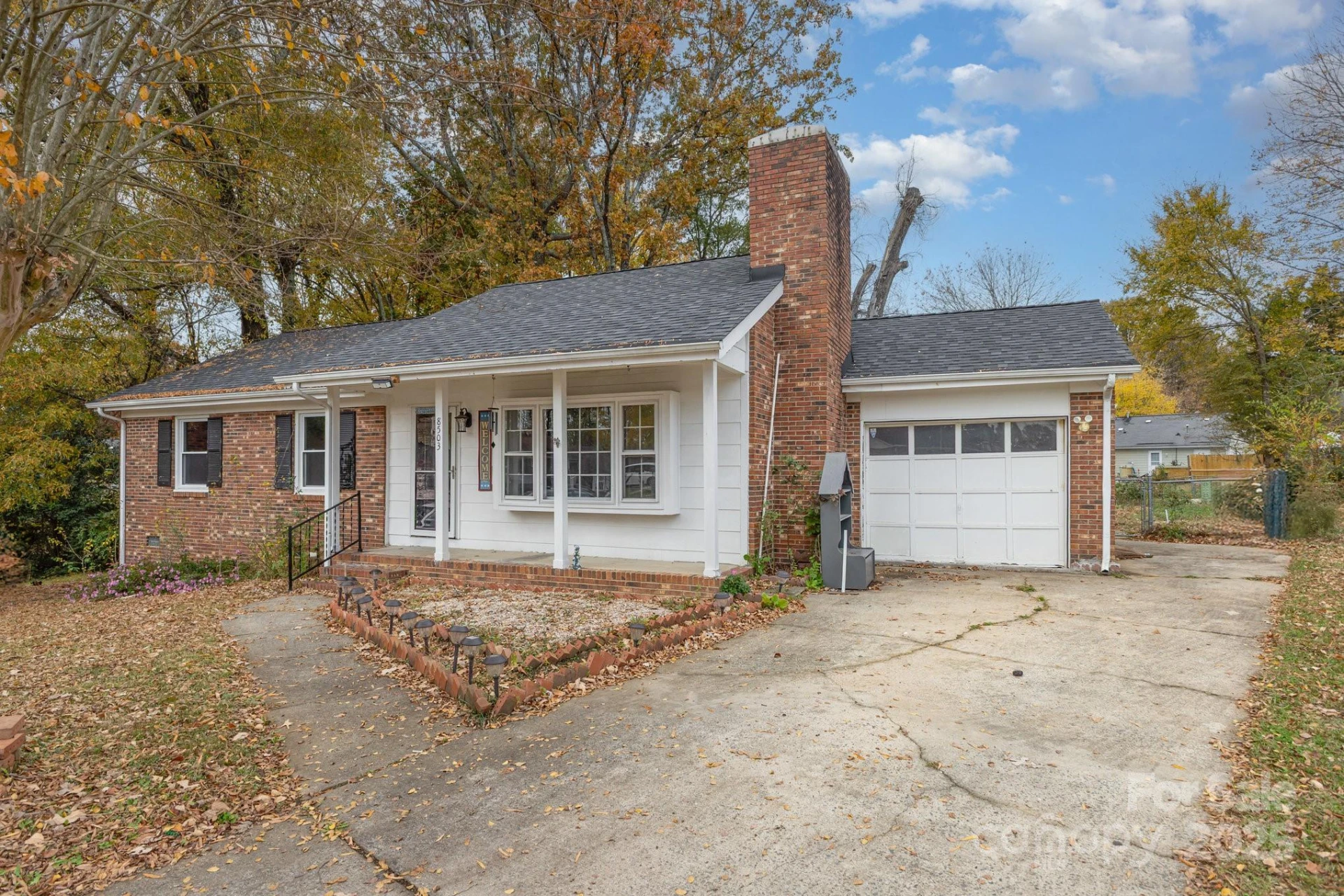 8503 Beechbrooke Road - Photo 4