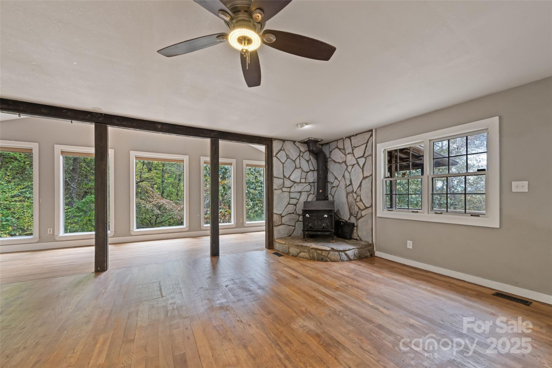 940 Haynes Cove - Photo 18
