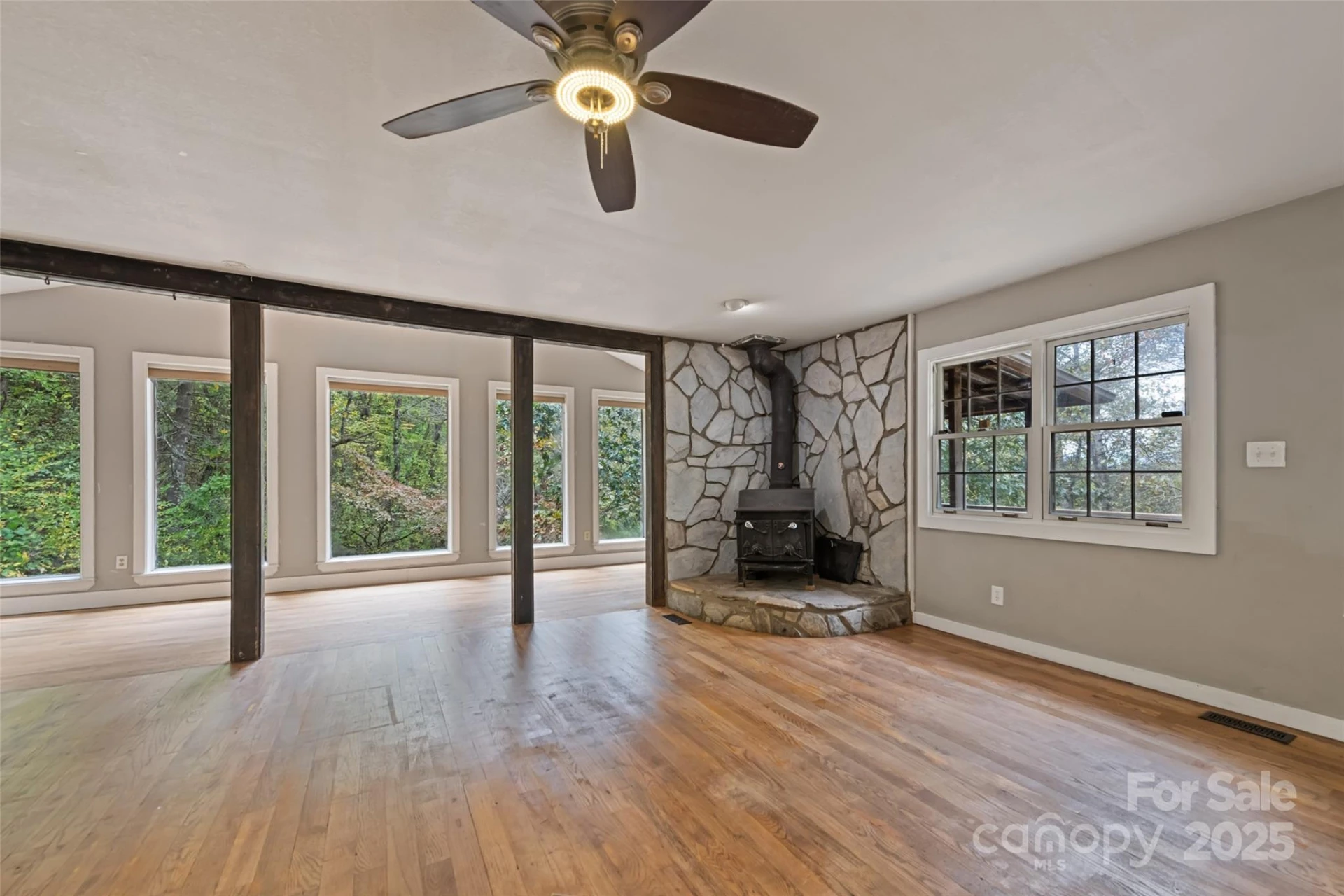 940 Haynes Cove - Photo 18