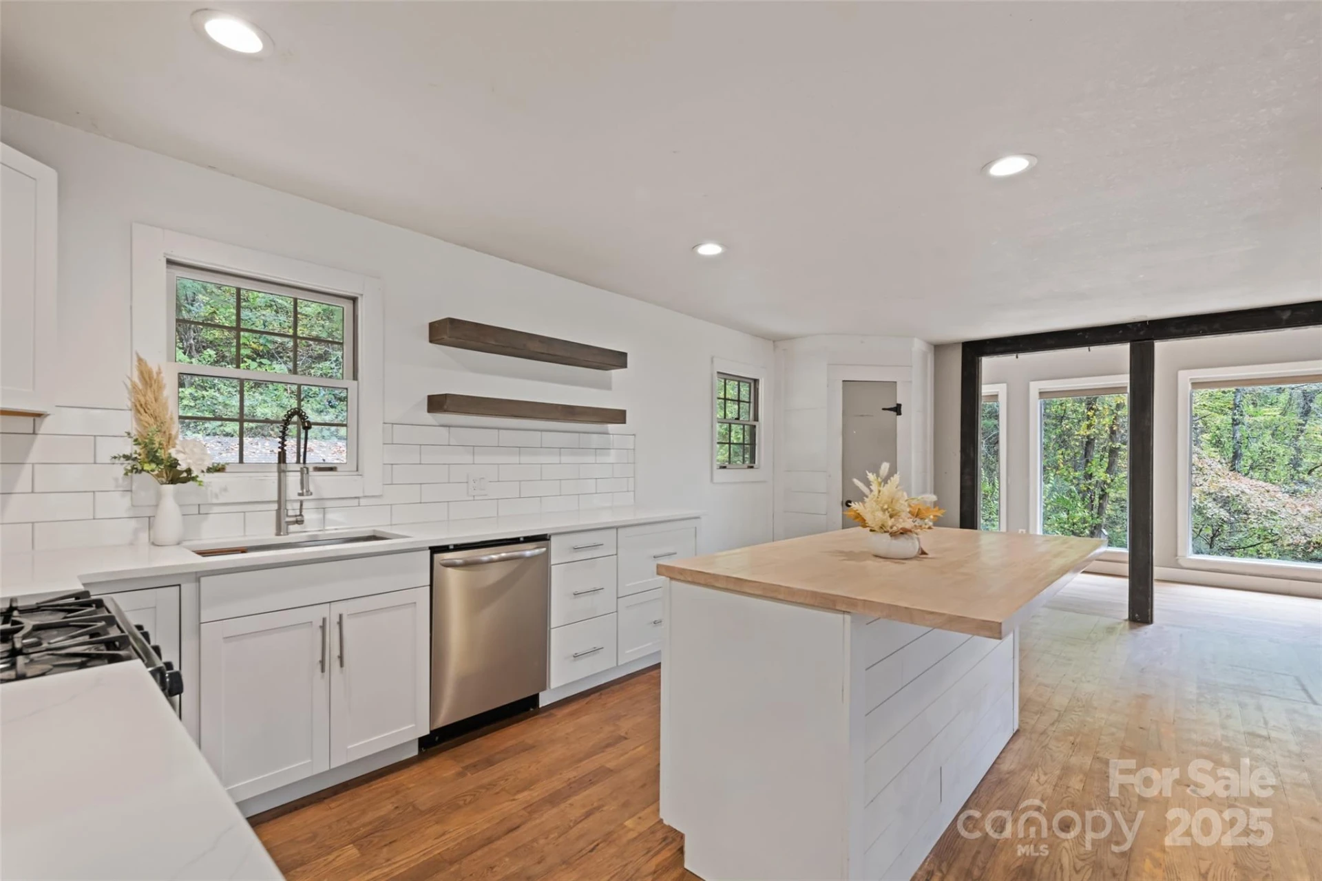 940 Haynes Cove - Photo 22