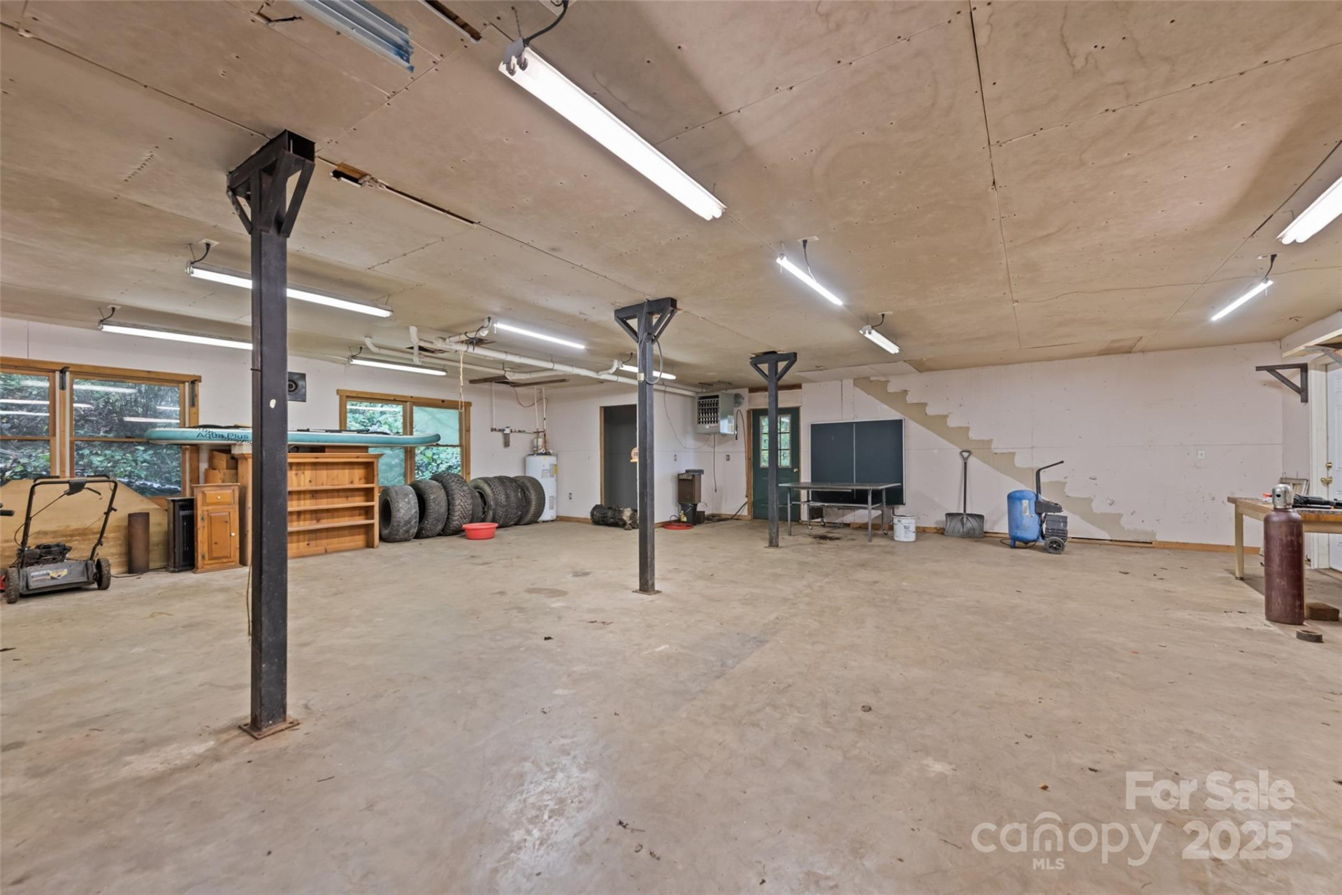 940 Haynes Cove - Photo 48