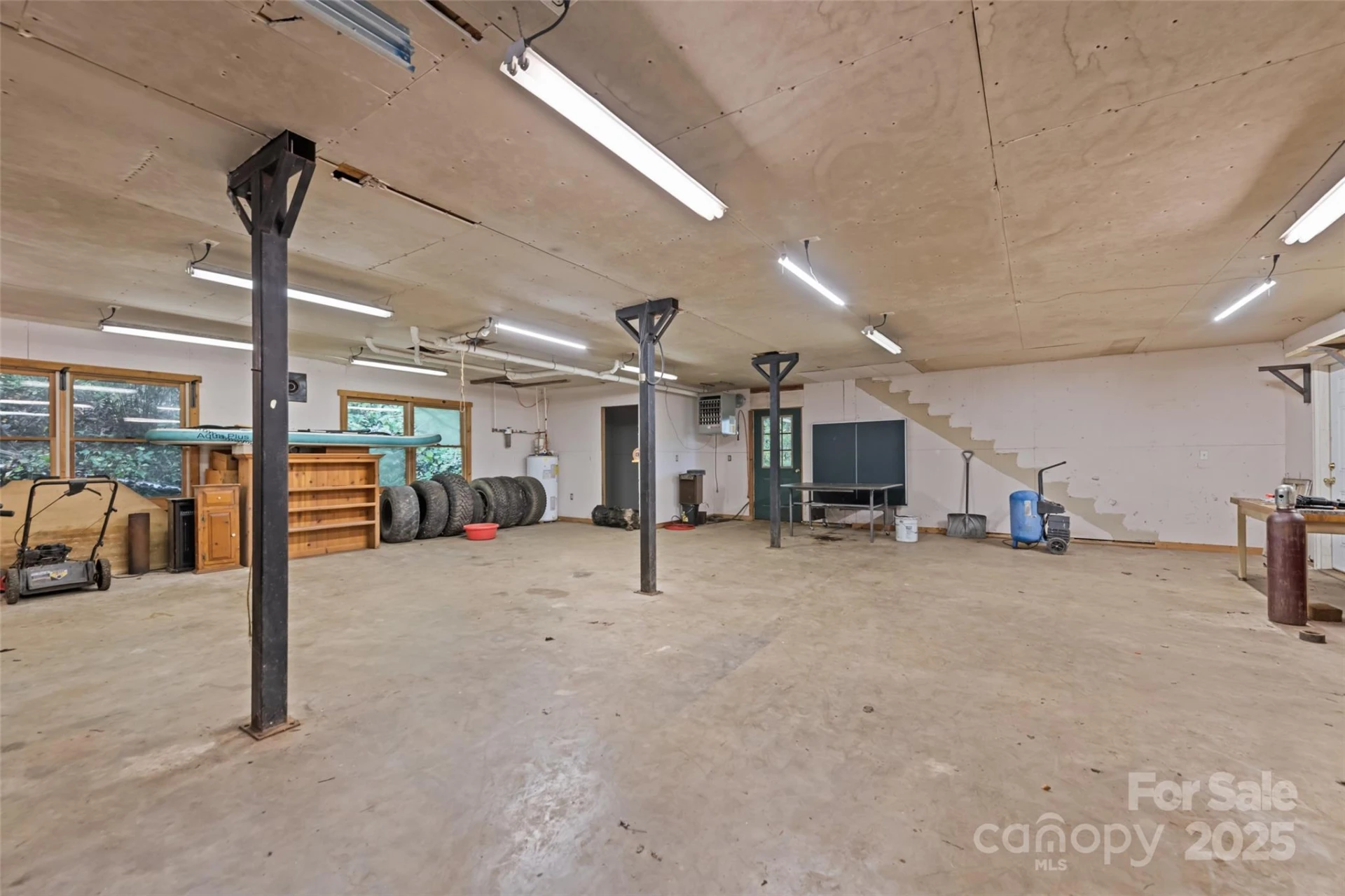 940 Haynes Cove - Photo 48
