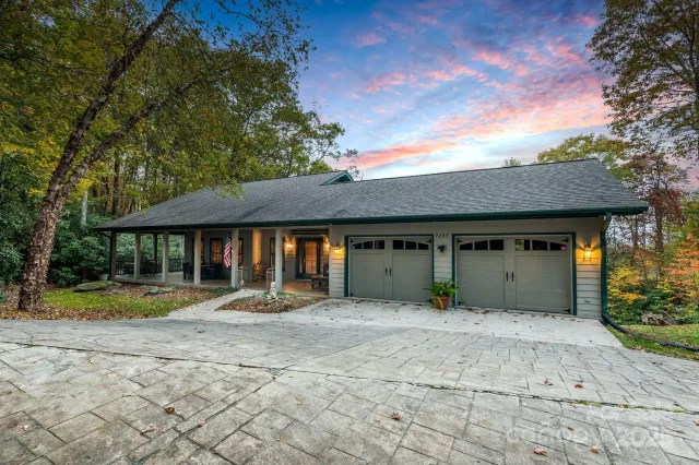 7255 Laurel Hill Drive, Newland, NC, 28657