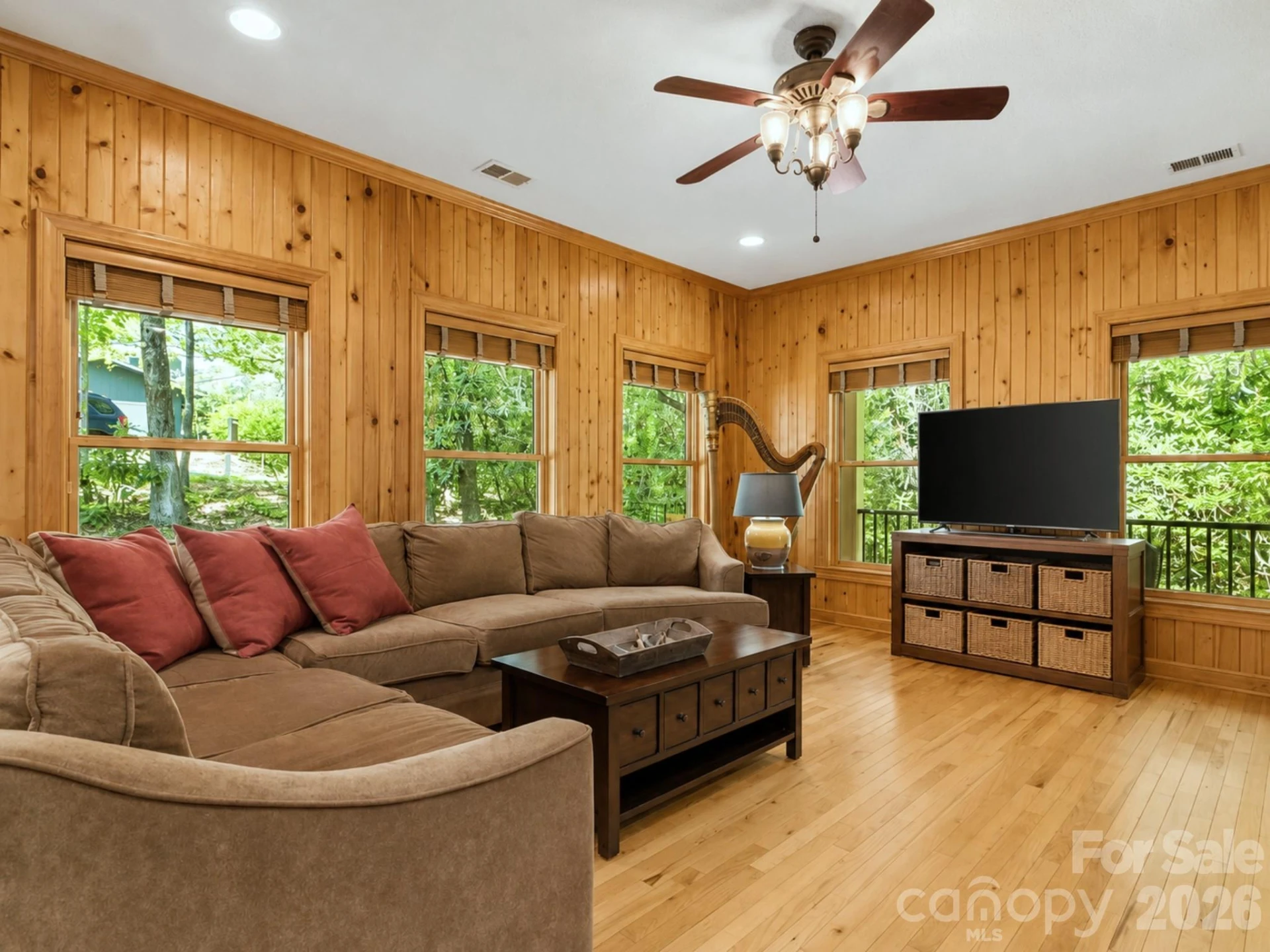 7255 Laurel Hill Drive - Photo 11