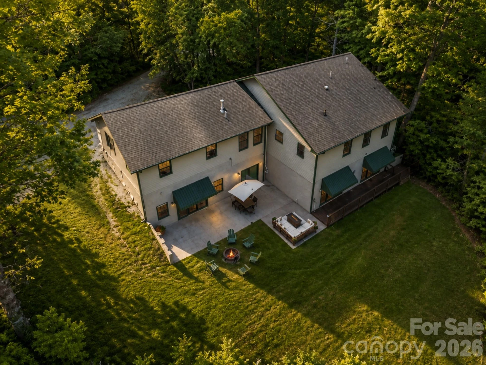 7255 Laurel Hill Drive - Photo 3