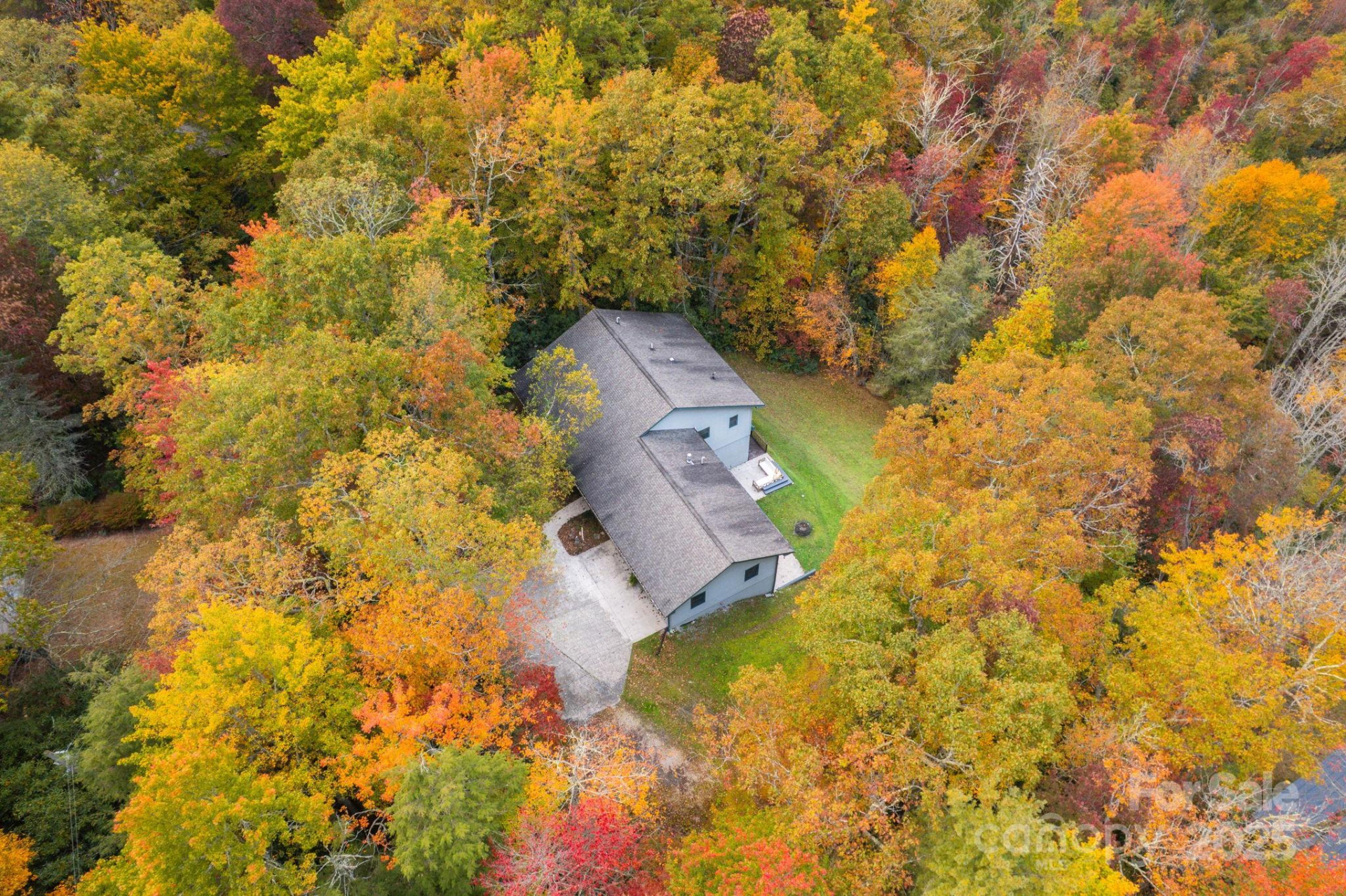 7255 Laurel Hill Drive - Photo 31