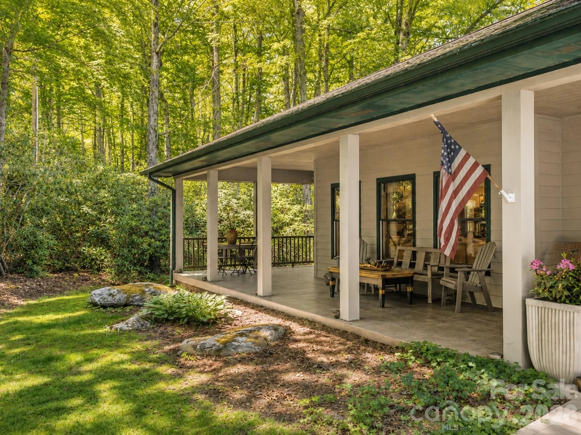 7255 Laurel Hill Drive - Photo 8