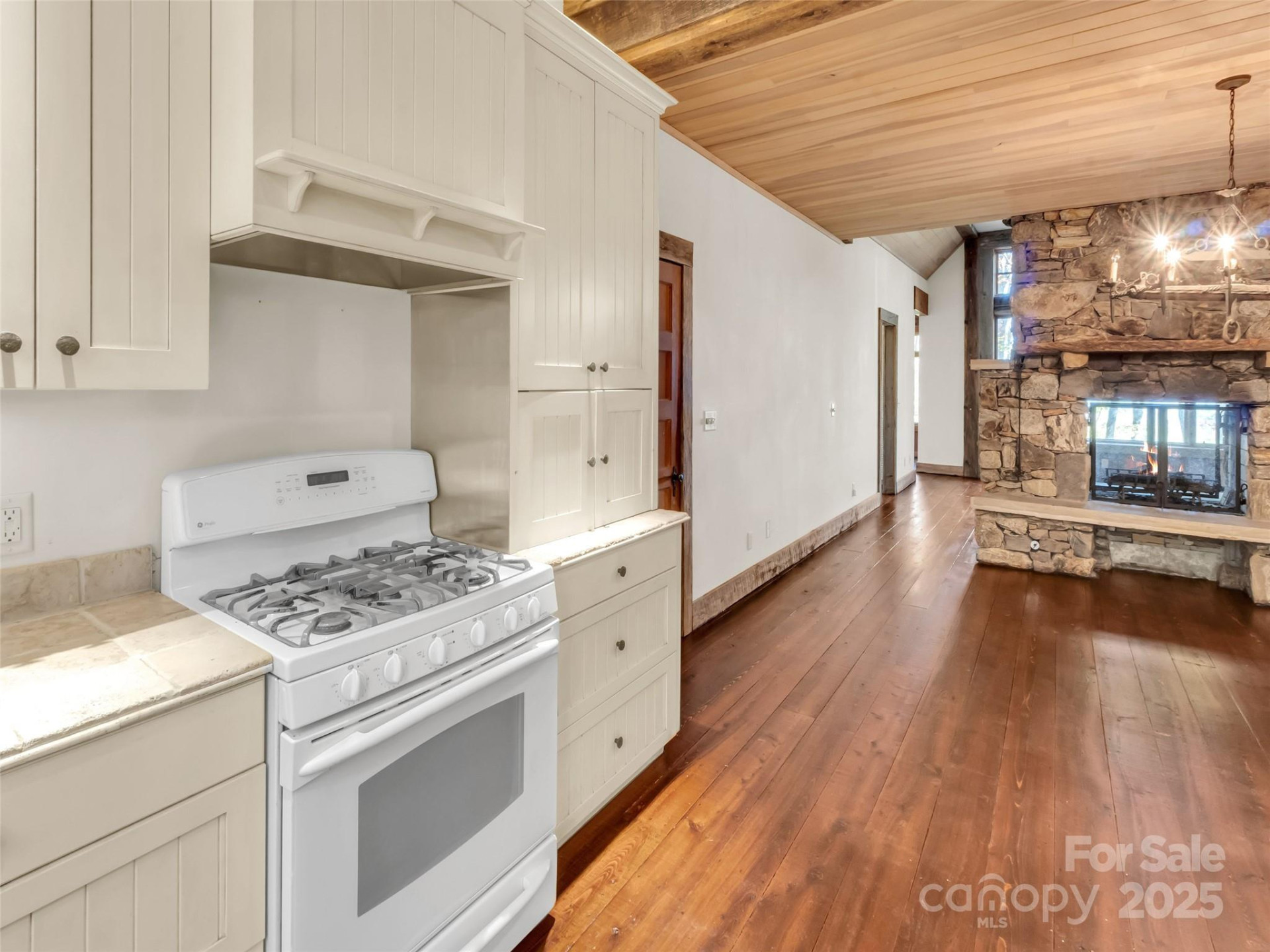 406 Pine Moss Trail - Photo 14