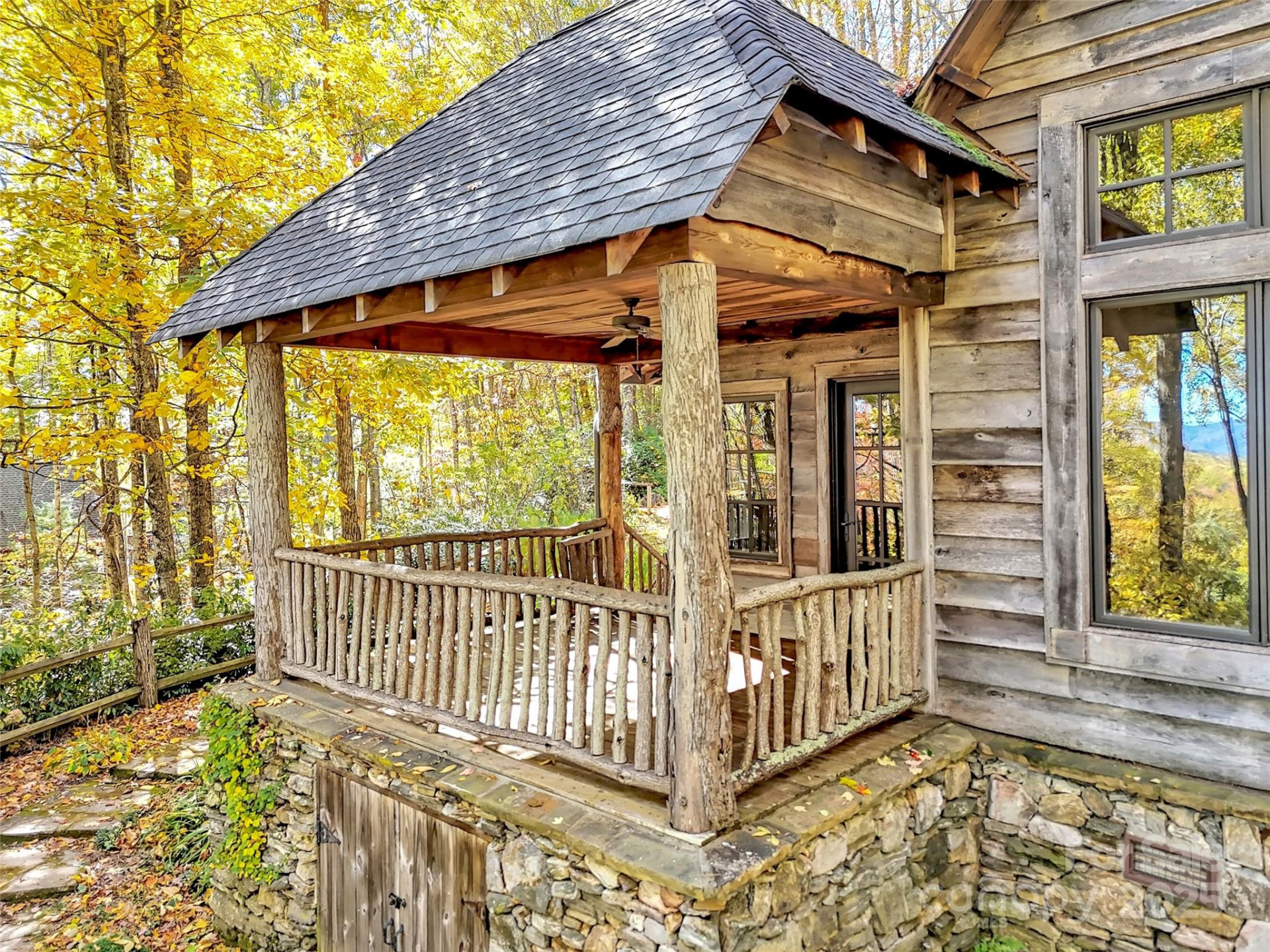 406 Pine Moss Trail - Photo 35