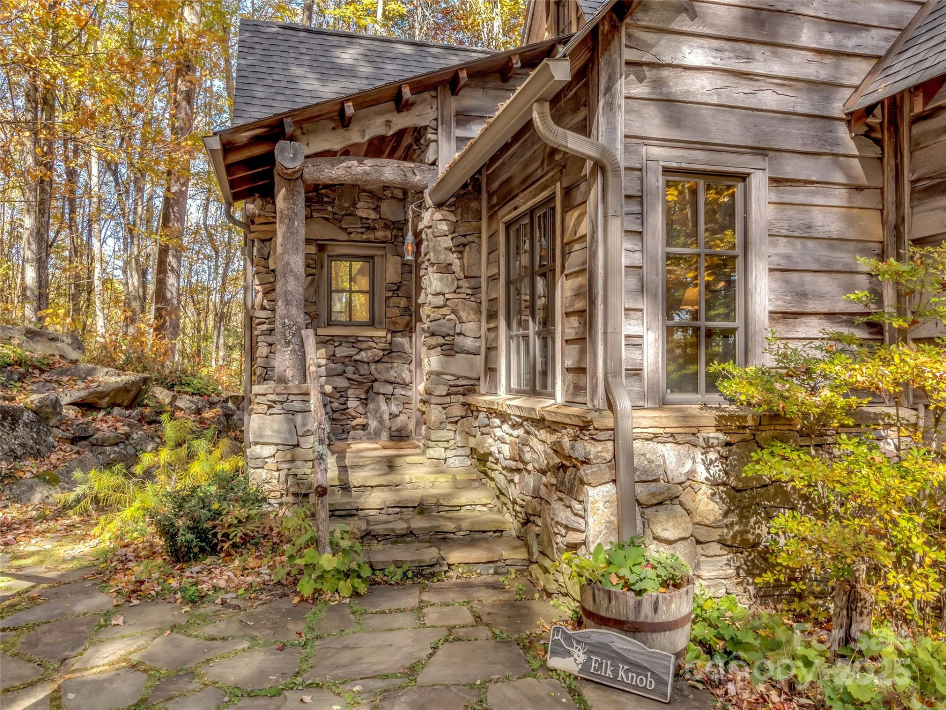 406 Pine Moss Trail - Photo 7