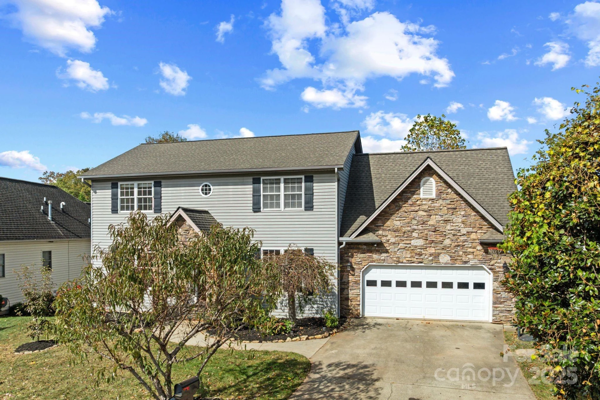 224 Rivercrest Boulevard - Photo 3