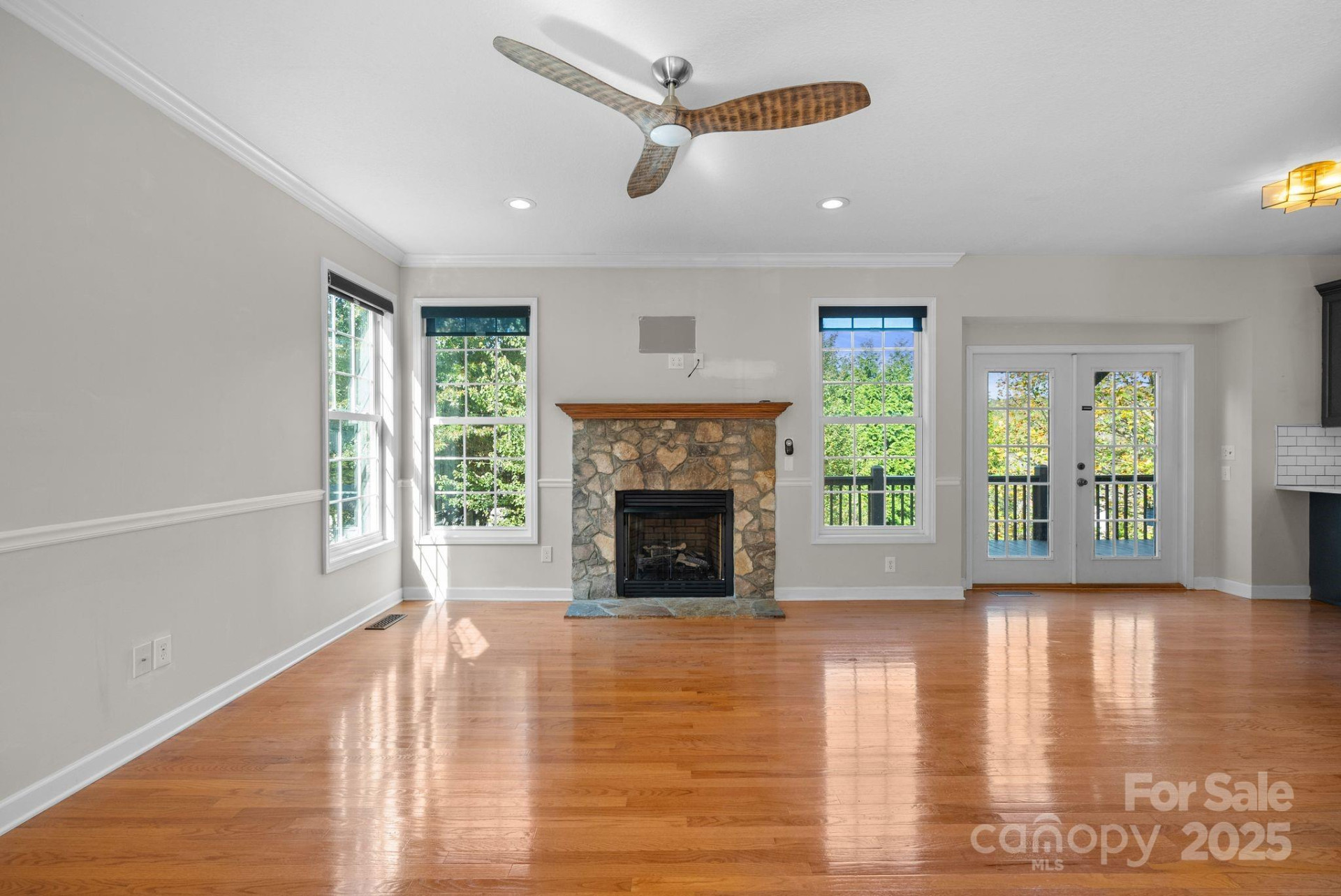 224 Rivercrest Boulevard - Photo 9