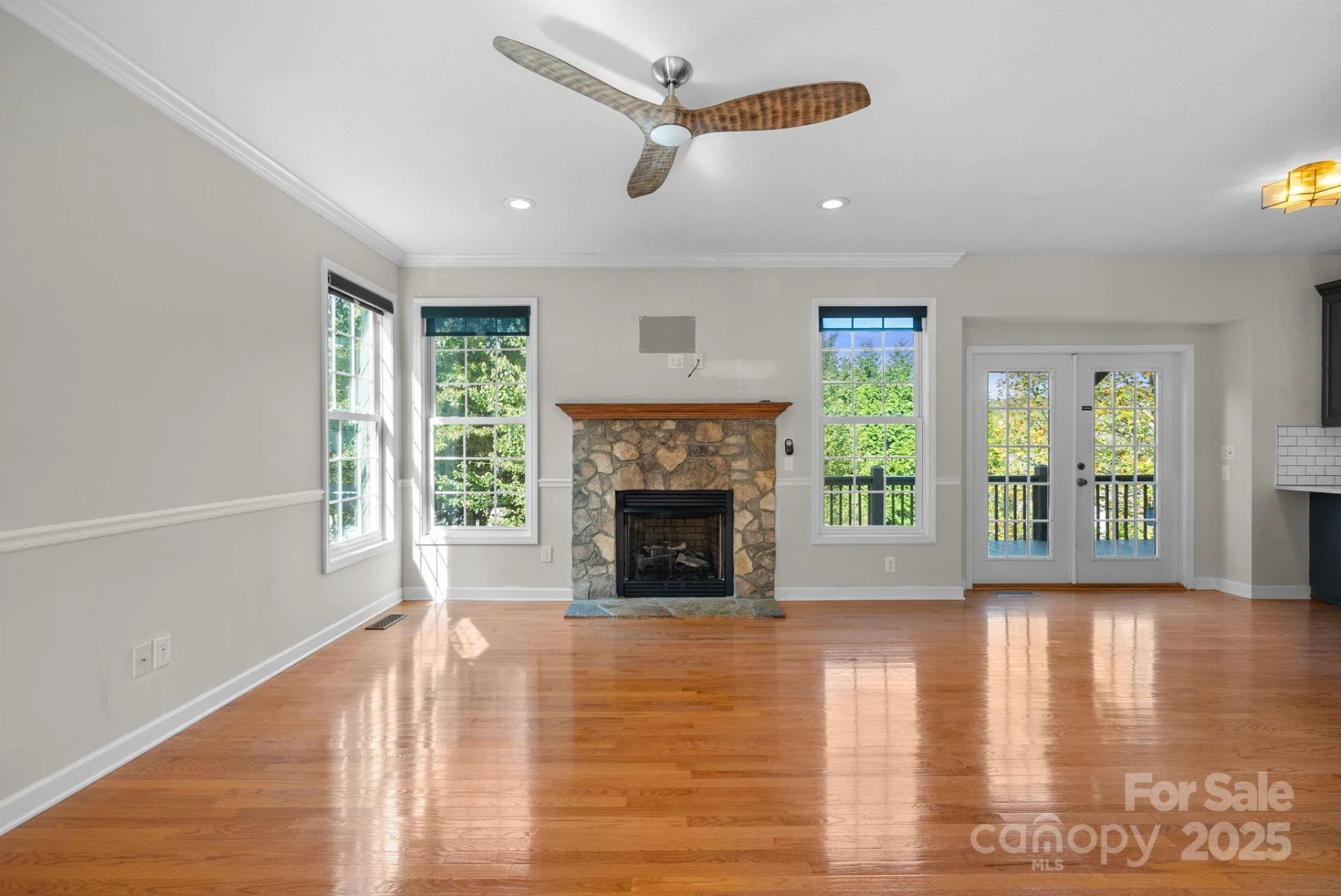 224 Rivercrest Boulevard - Photo 9