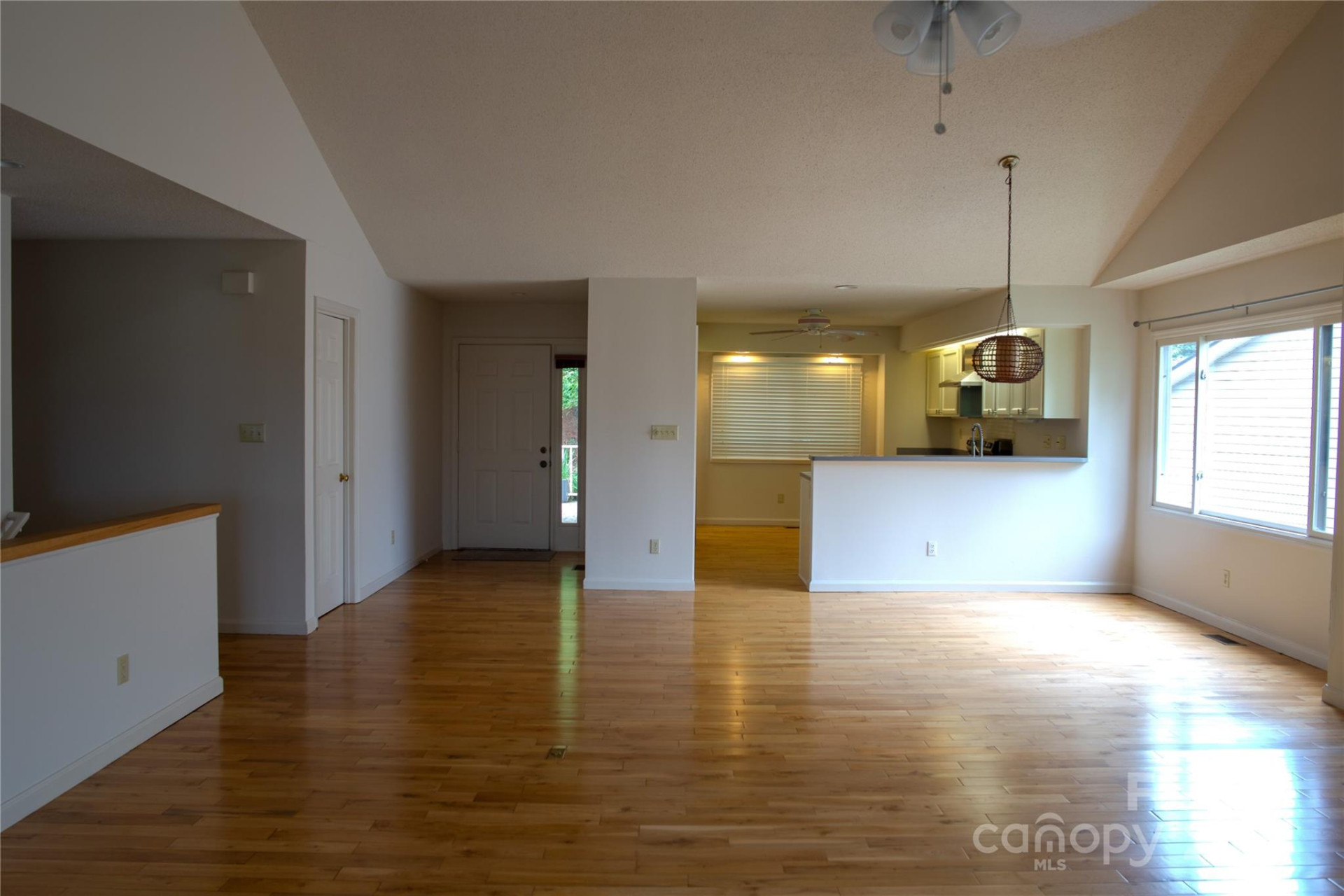 60 Park Avenue Street #60 - Photo 11