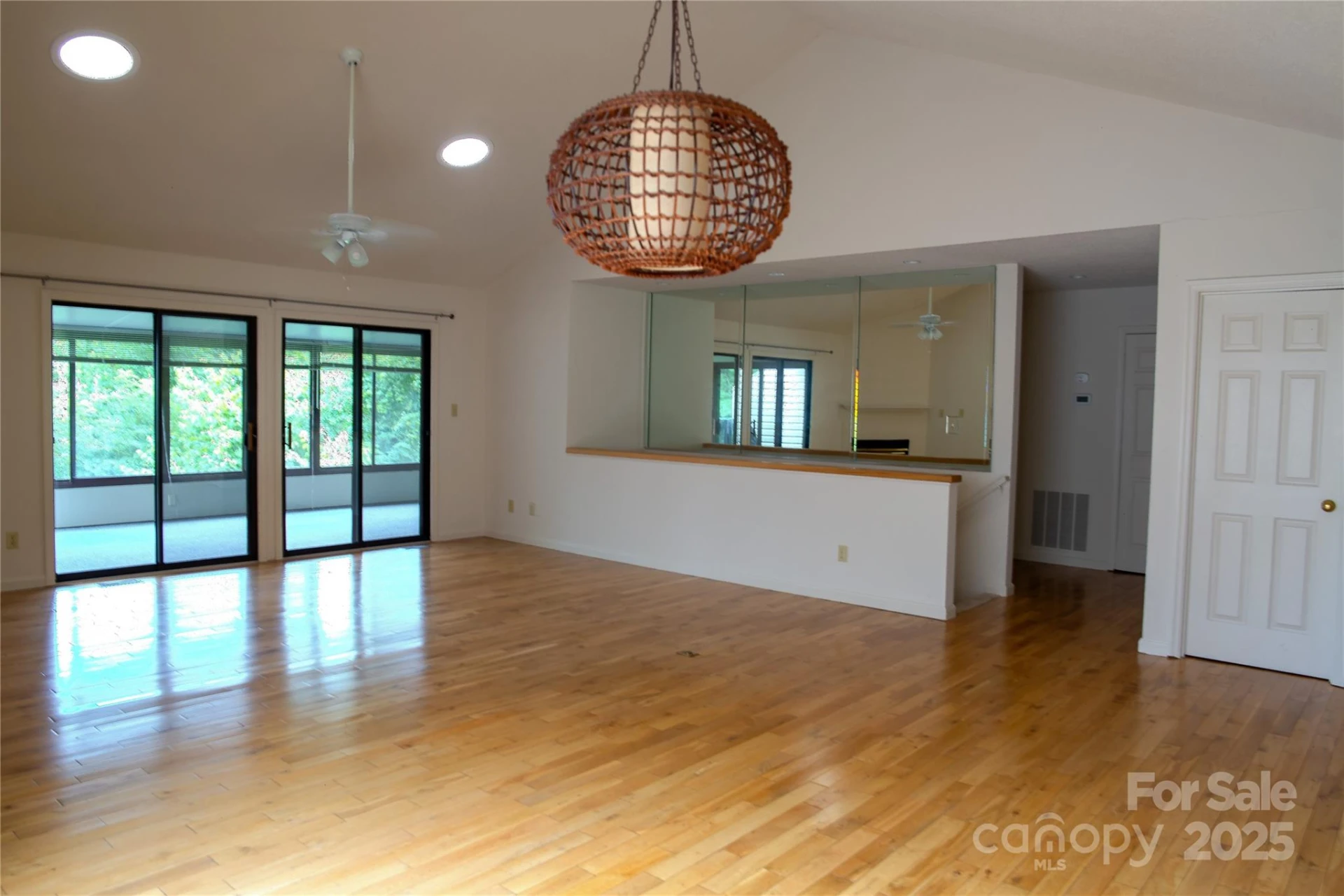 60 Park Avenue Street #60 - Photo 19
