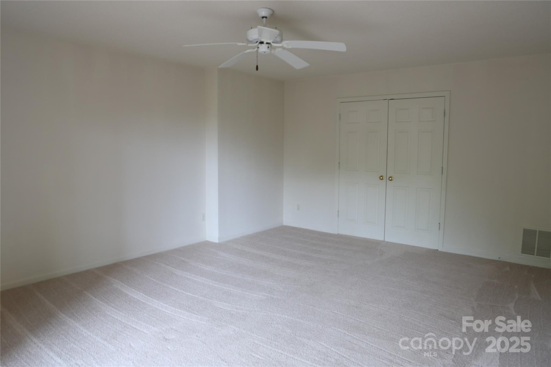 60 Park Avenue Street #60 - Photo 39