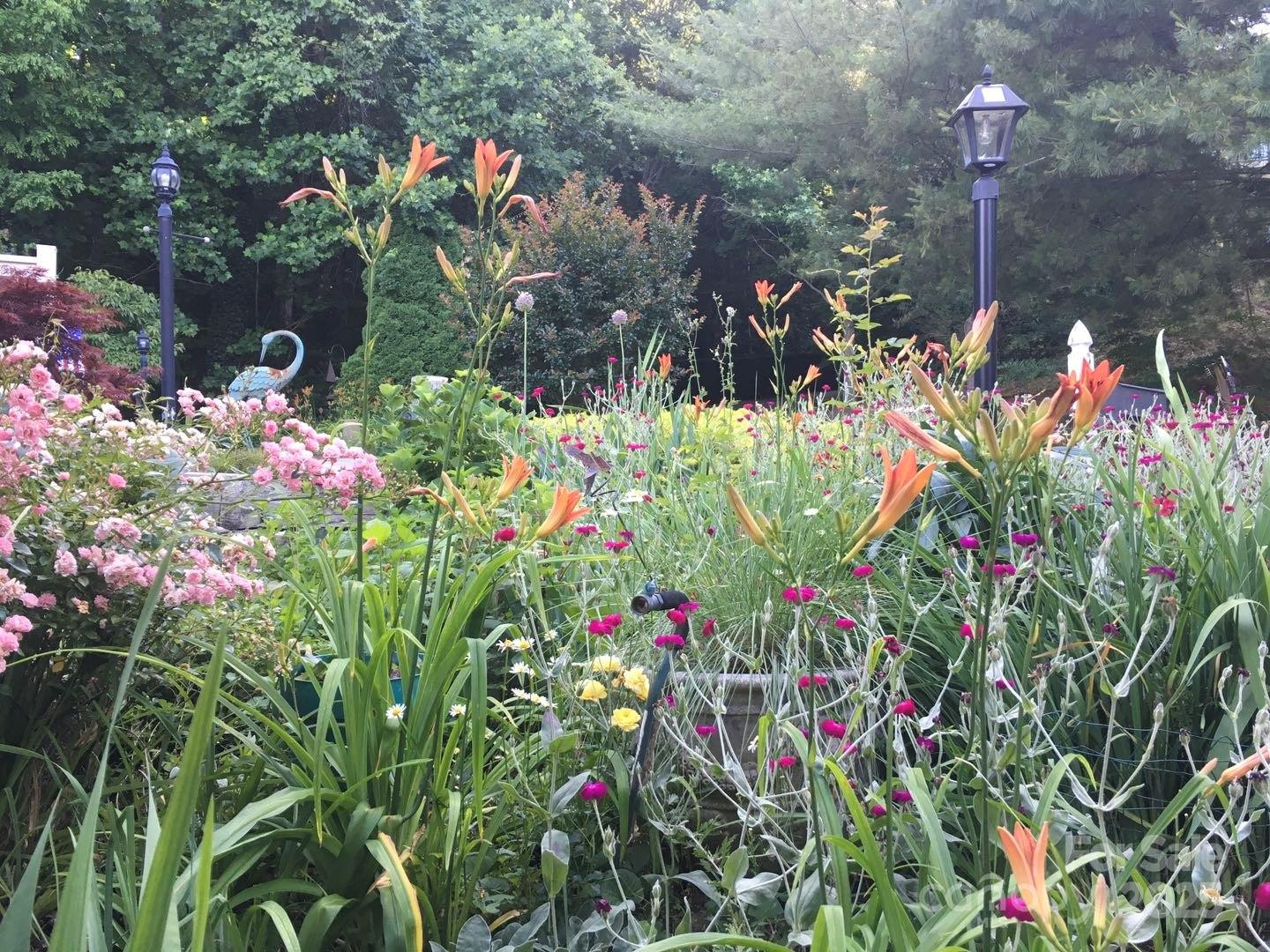 60 Park Avenue Street #60 - Photo 8