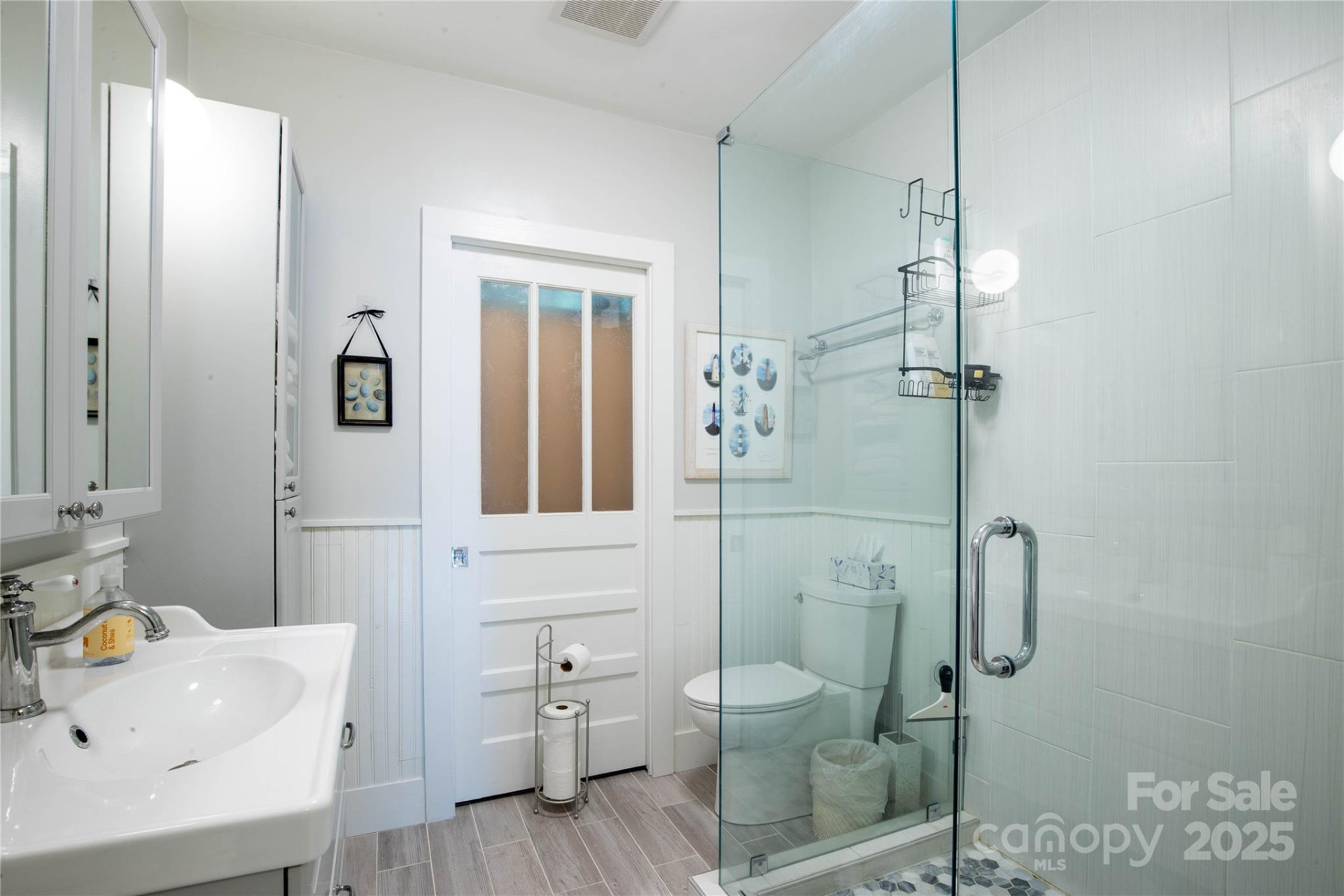 44 Hemlock Avenue - Photo 13