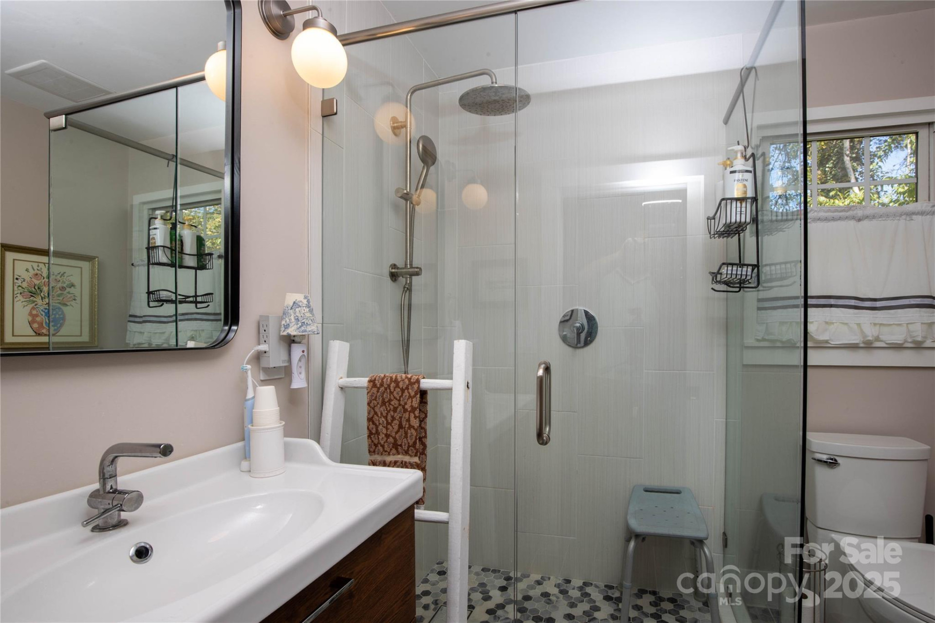 44 Hemlock Avenue - Photo 16