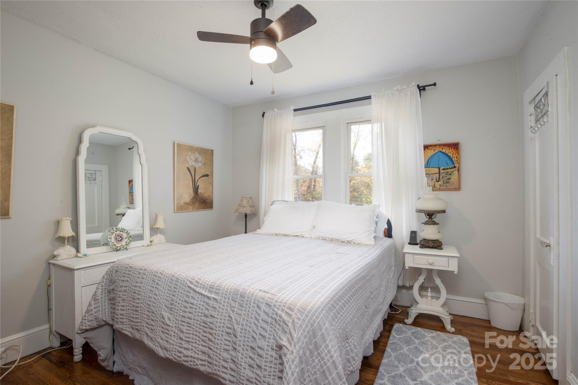 44 Hemlock Avenue - Photo 17