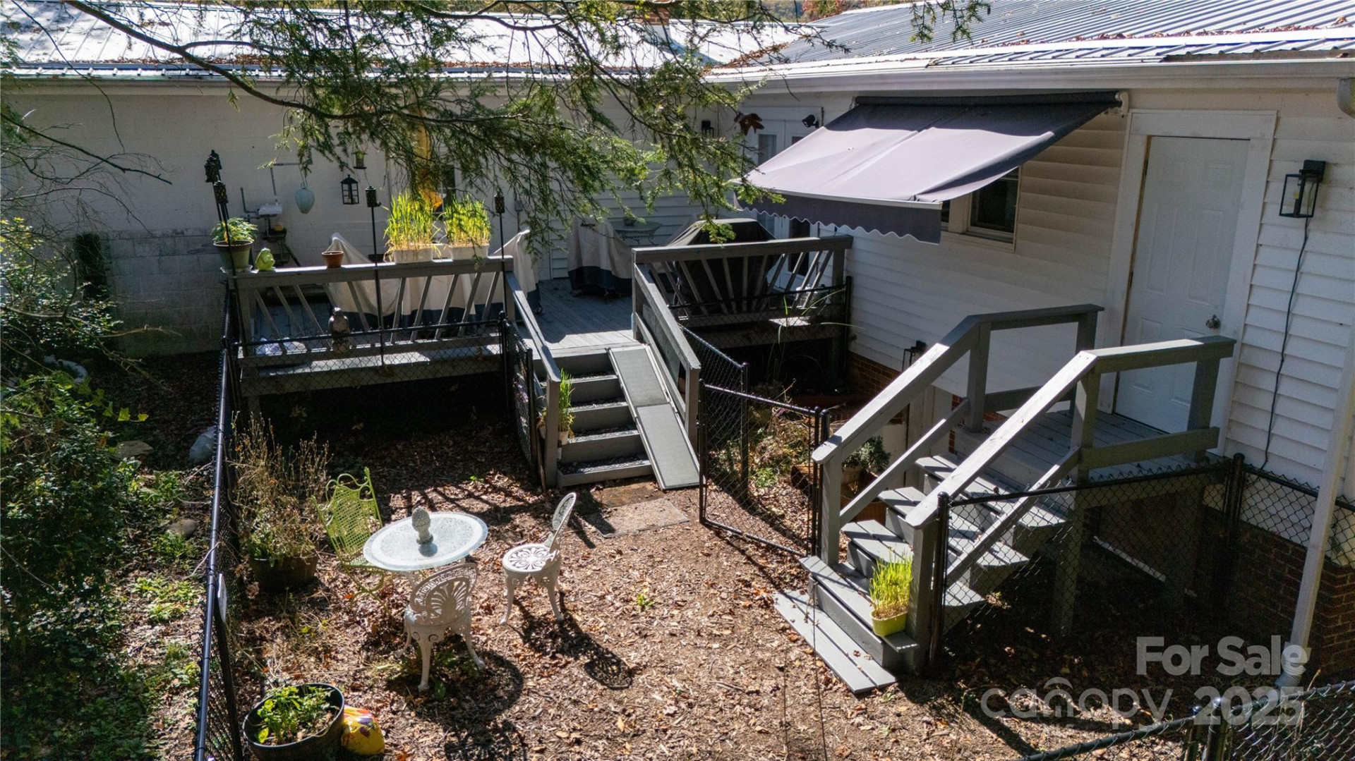 44 Hemlock Avenue - Photo 29