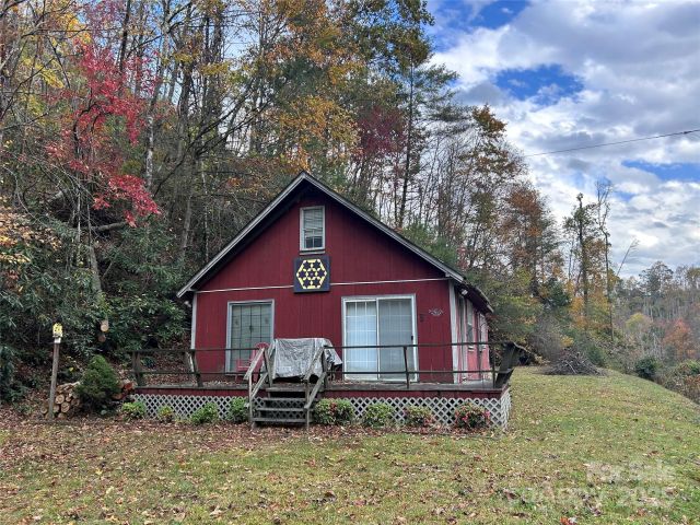 362 Melton Branch Road, Bakersville, NC, 28705
